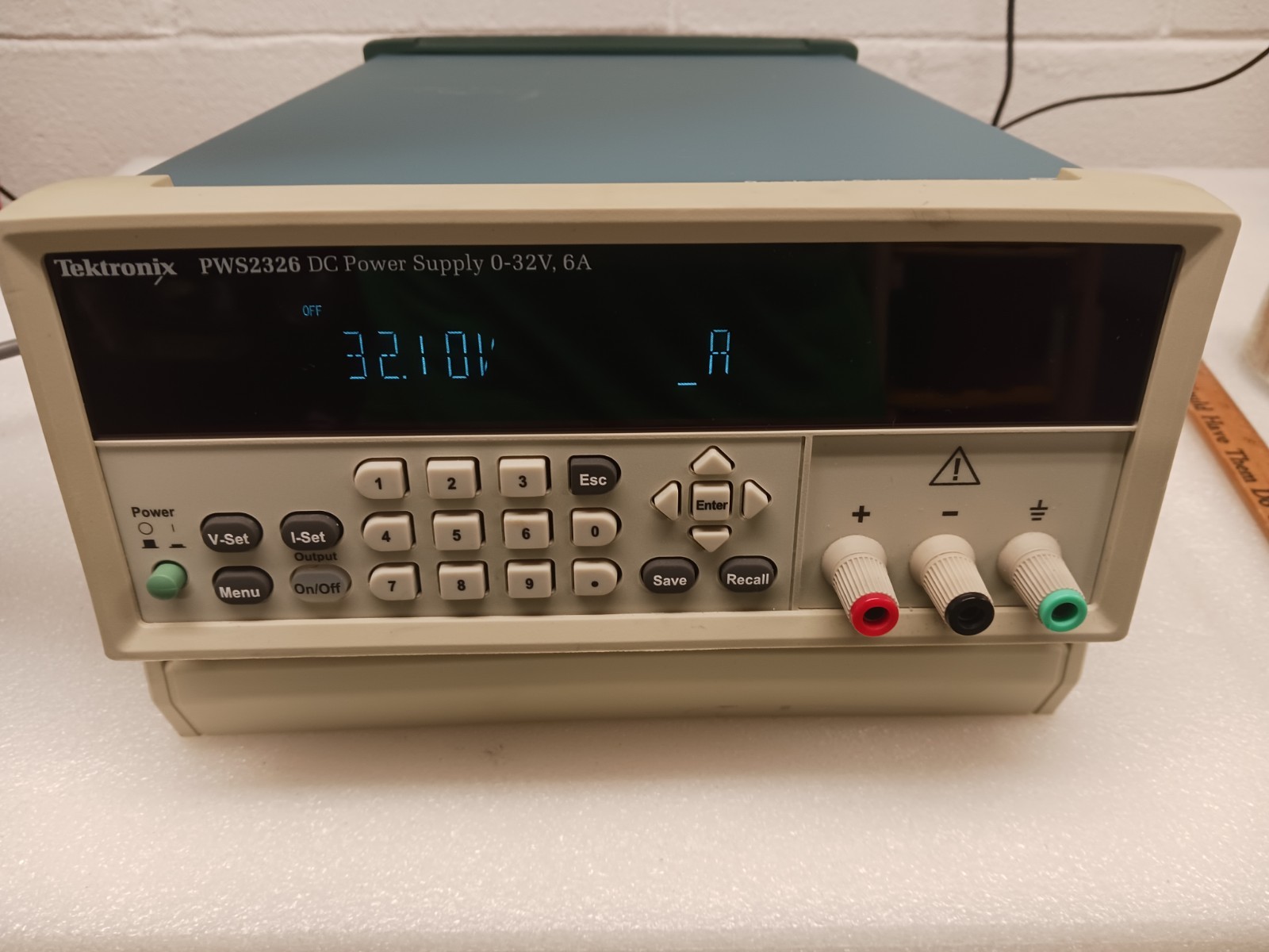 Tektronix PWS2326 DC Power Supply 0-32V 0-6A Bench Lab Supply Tested