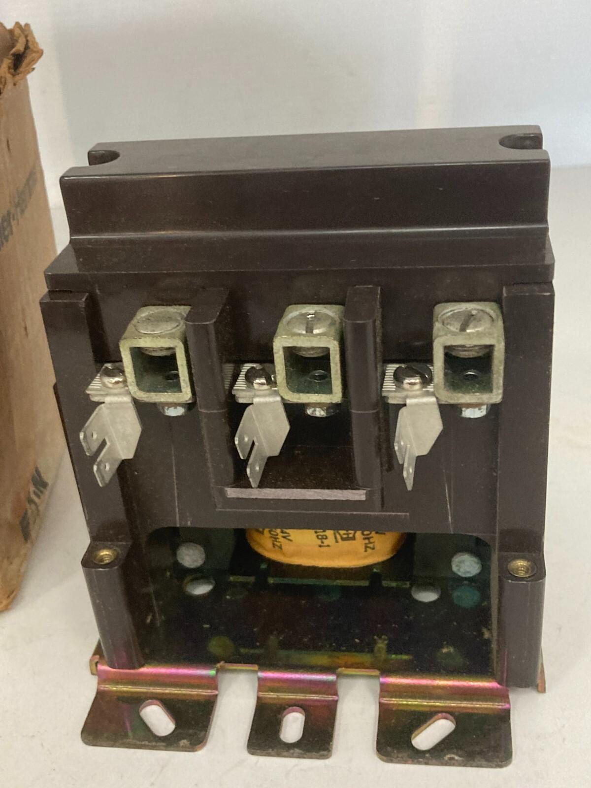 CUTLER HAMMER 9560H1610A MAGNETIC CONTACTOR 3 POLE 90A OPEN TYPE NIB