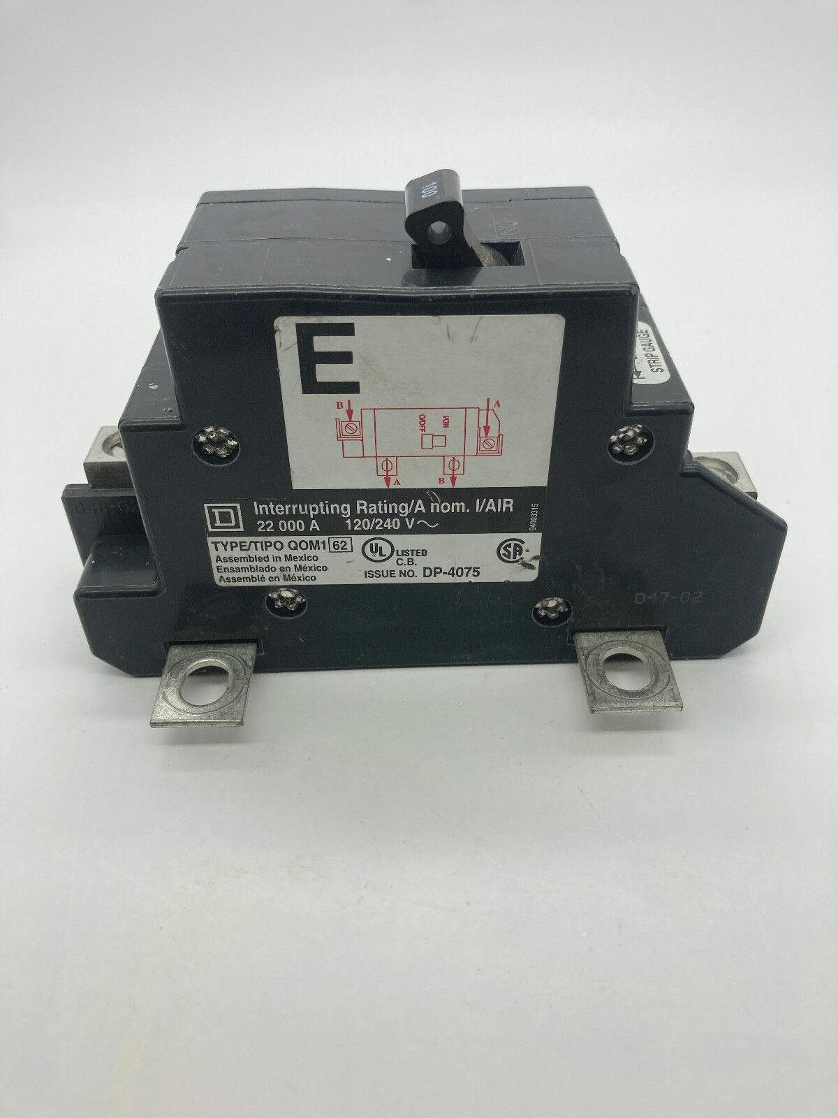 Square D QOM100VH8106 22kA 2 Pole 100 Amp QOM1 Bolt On Main Circuit Breaker NOS
