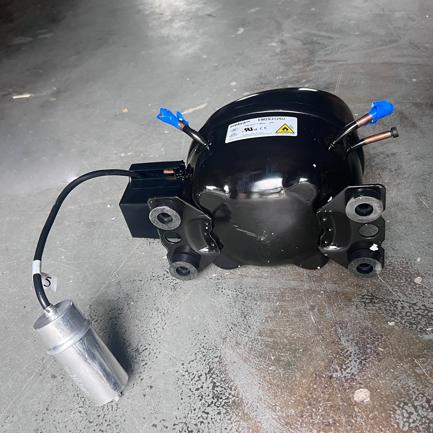 New For Embraco EM2X3125U Thermally Protected Compressor 115-127V 60 Hz 1PH