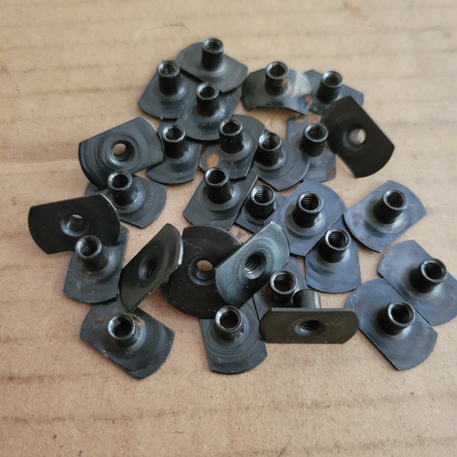 LOT OF 20 SAFARILAND T-NUTS NUTS BARELY USED EXCELLENT