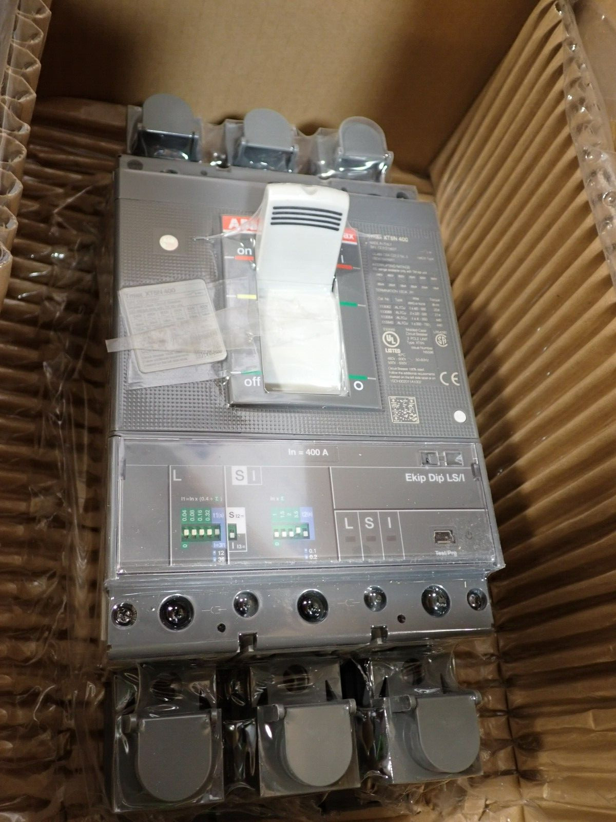 NEW ABB TMAX XT5 N 400 400 AMP EKP LSI XT5NQ340AENN000XXX BREAKER