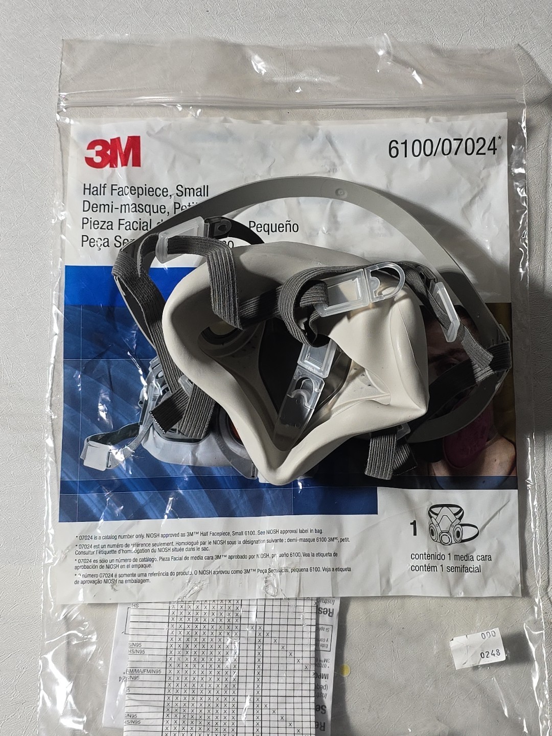 3M 6100 07024 HALF FACE RESPIRATOR MASK SMALL