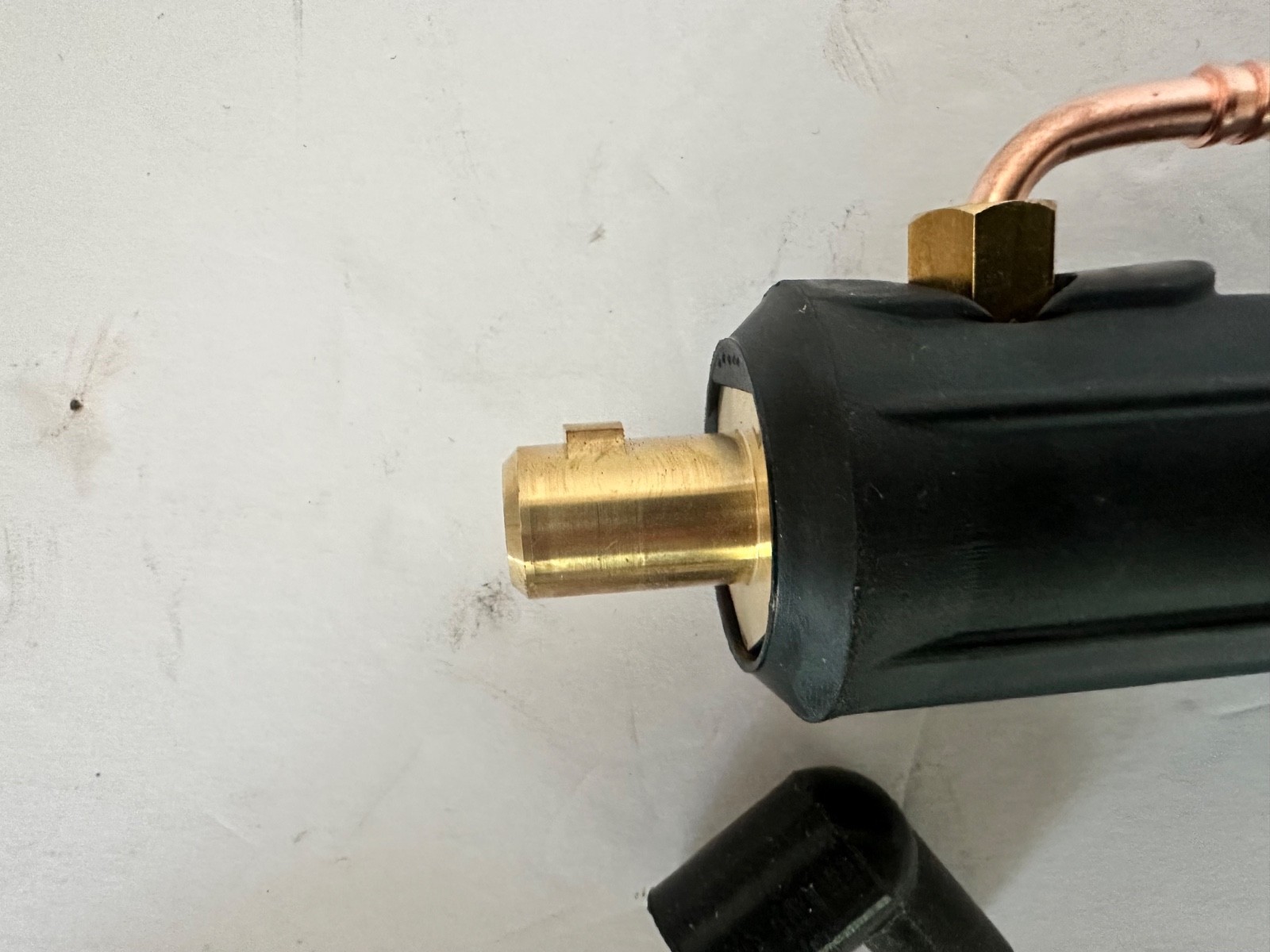 Lenco 05610 LDT-917-F Dinse Type Plug
