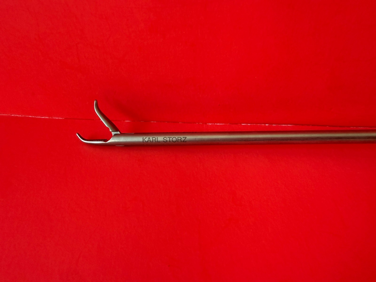 Karl Storz 26173DQ Assistant Needle Holder «FLAMINGO-JAW, Dia 5mm x Length 33cm