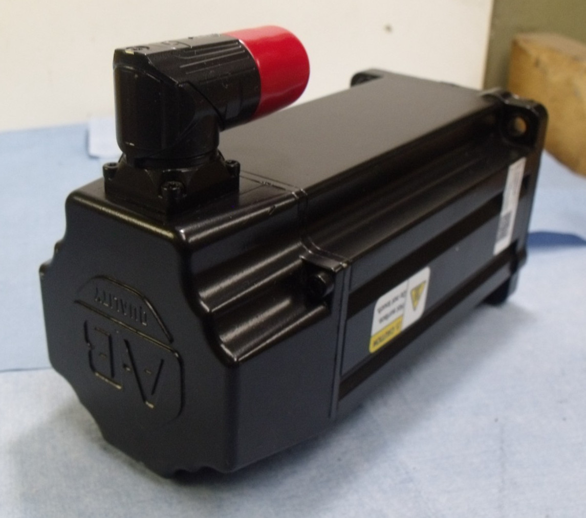 New Allen Bradley Kinetix VP Low inertia Servo Motor VPL-A1002F-PJ14AA
