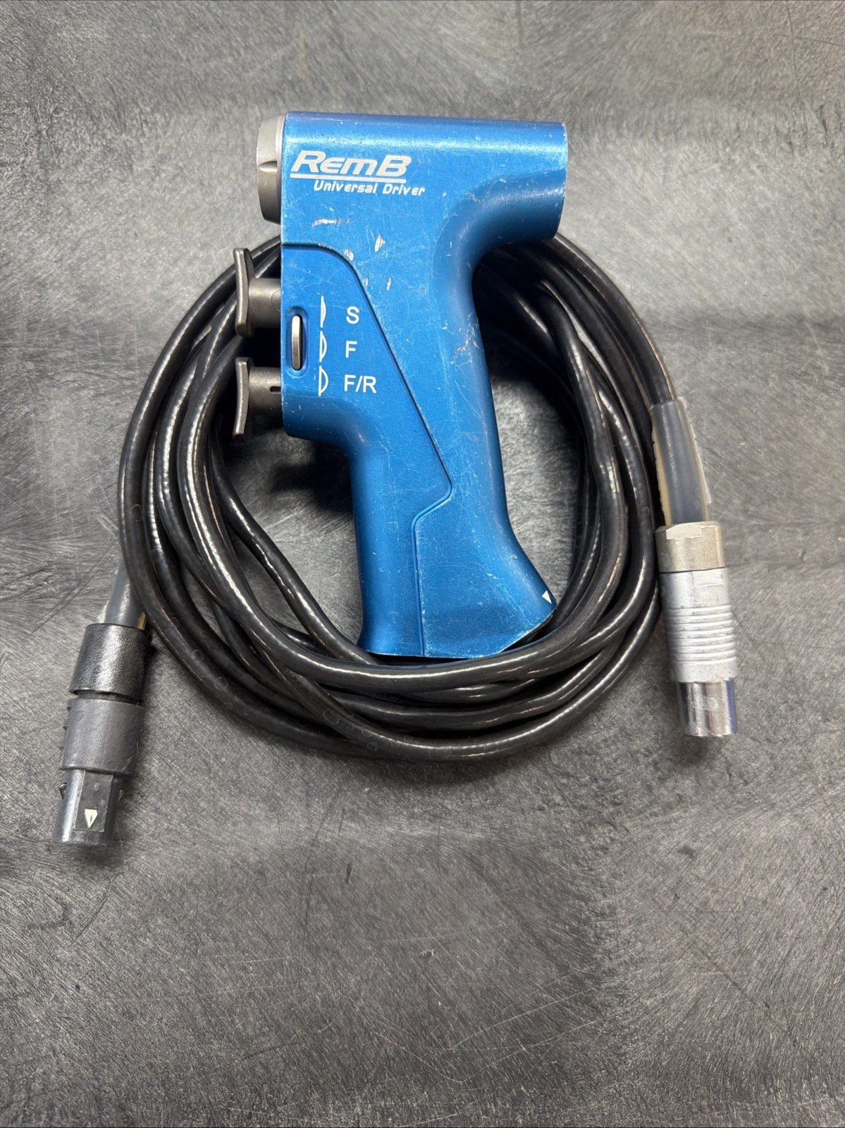 Stryker 6400-099-000 RemB Universal Driver & 5100-004 Cord