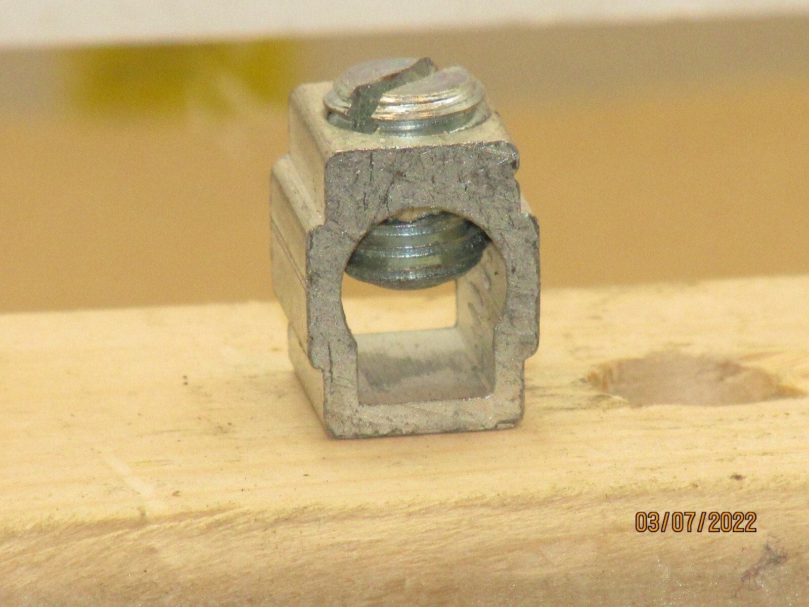 The listing is for:(1)Generic (2-14) add on neutral lug