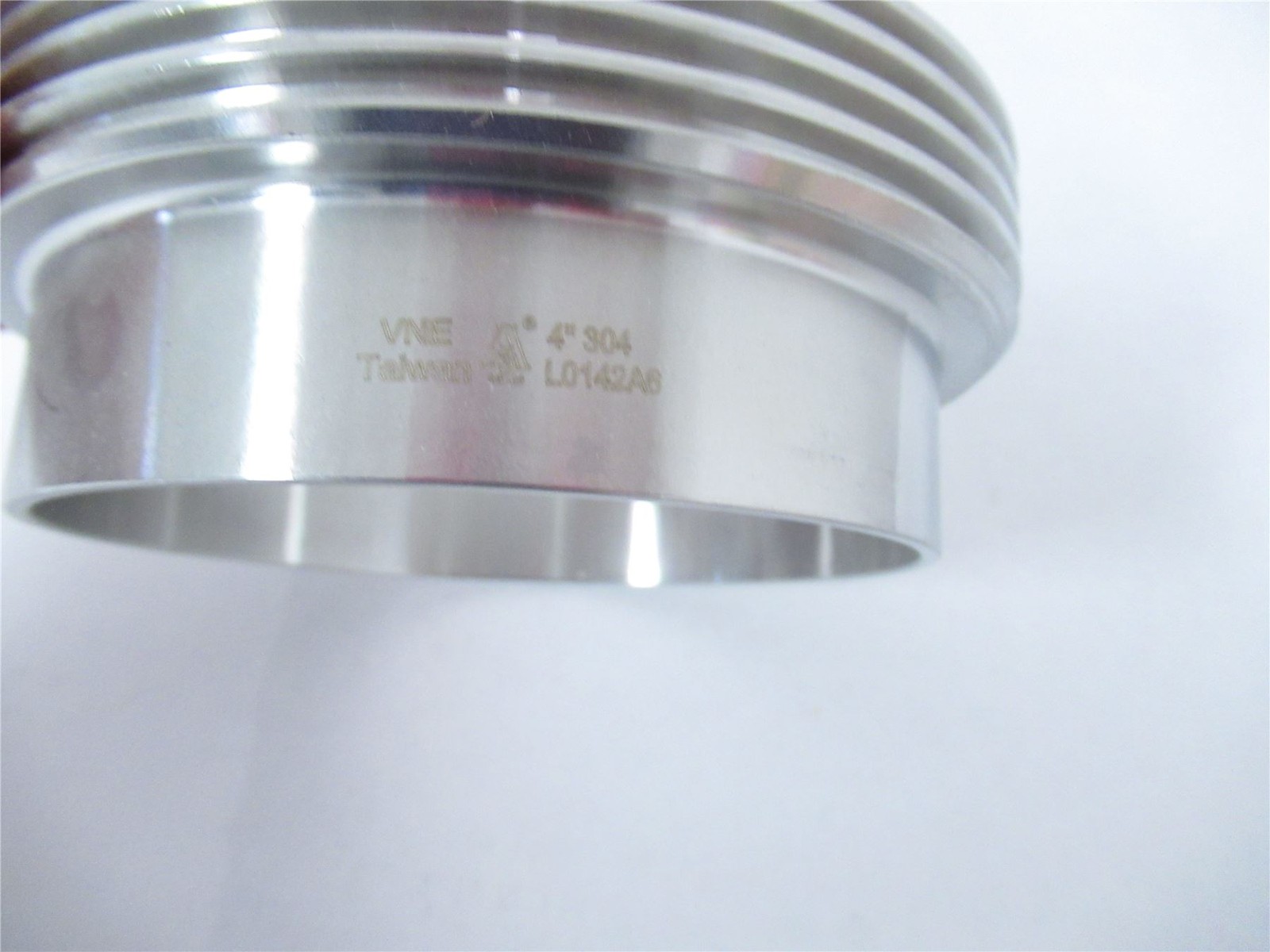 246012 New-No Box; VNE 15A40 Ferrule T304 SS 4″ Overall Length 1.75″