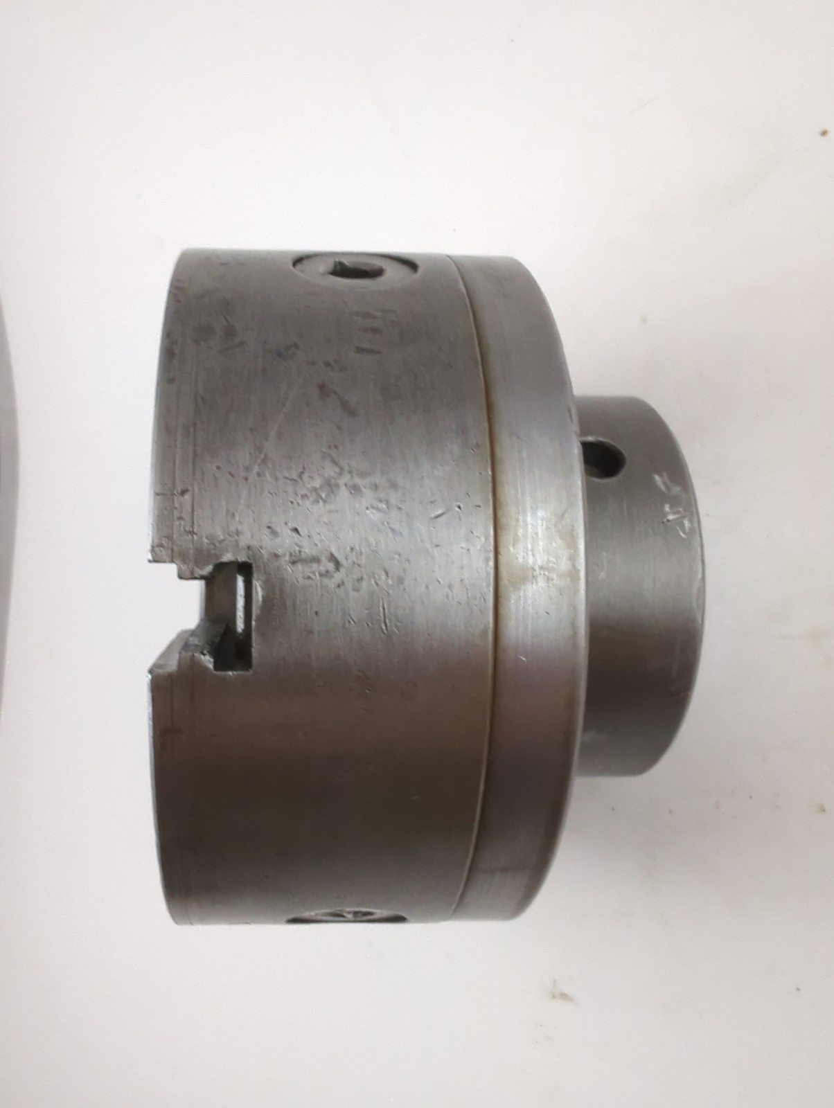 Hardinge 30AHC 5″ 3-Jaw Lathe Chuck, 2 3/16-10 Threaded Mount