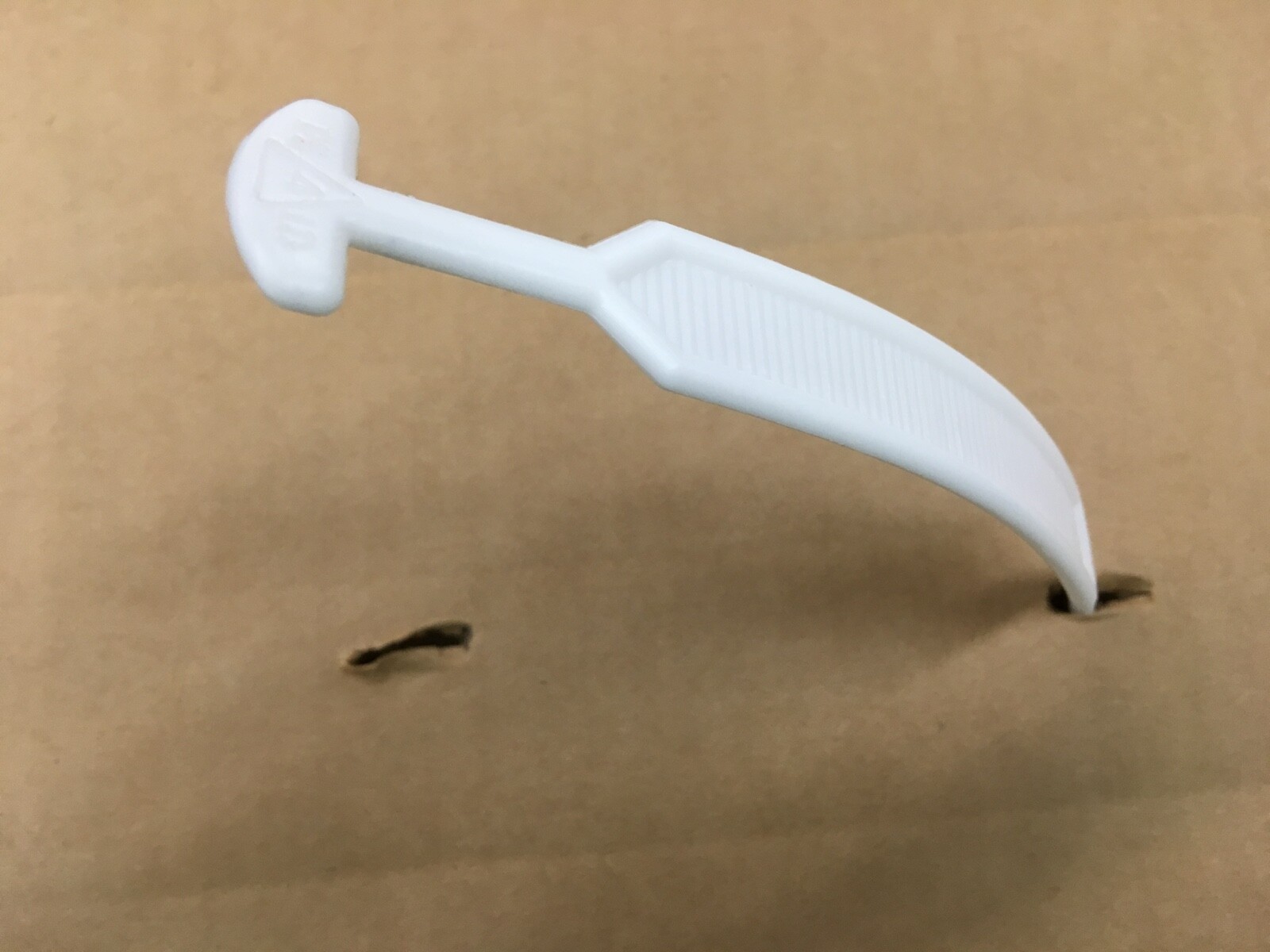 45 Heavy Duty 6.75″ Cardboard Box Handles Plastic Carry Shipping 45 lbs White 7″