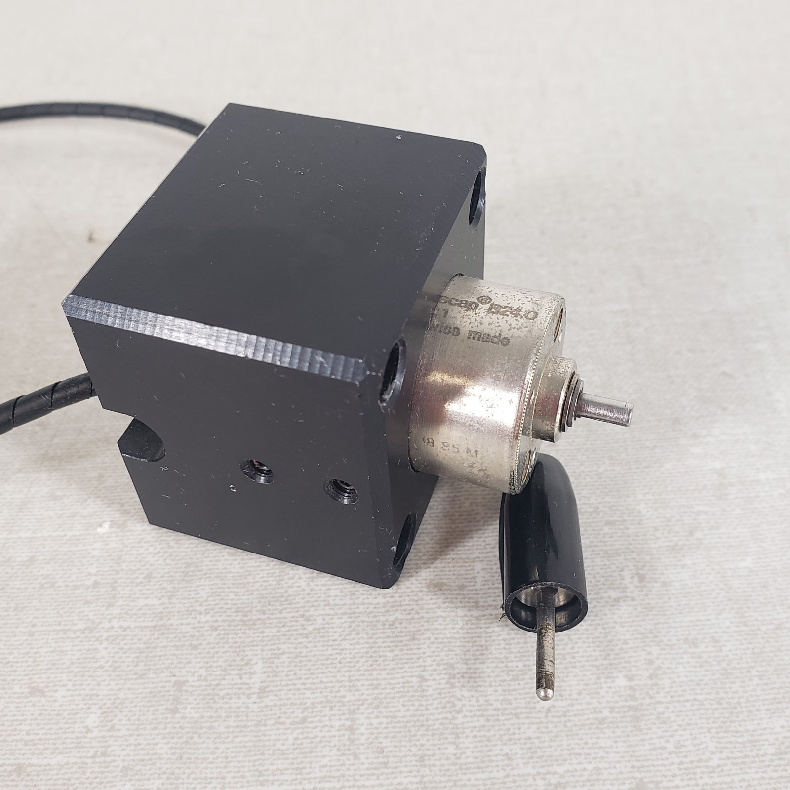 ESCAP B24.0 Swiss Made Precision DC Gearmotor Assembly with Mounting Bracket