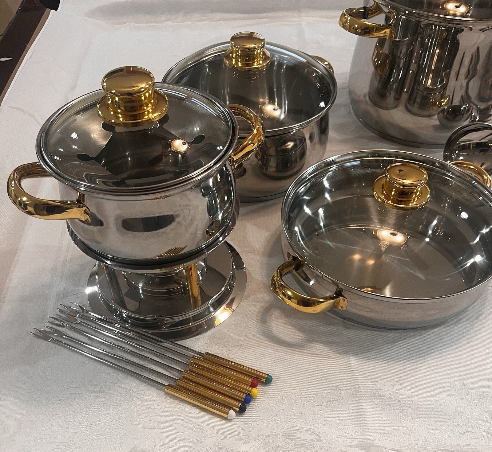 Cuisine-Cookware Command Performance Gold Stainless Steel Cookware 26 Pc Set