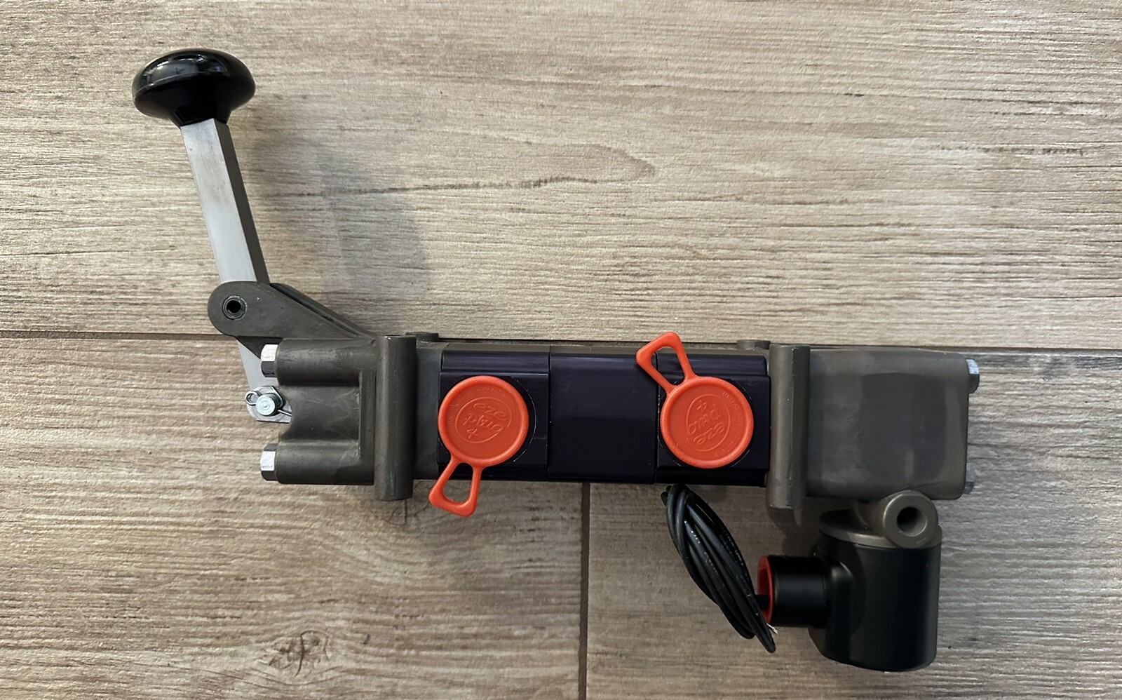 Genuine Rexroth Pilotair Aventics R431000925 manual air control valve