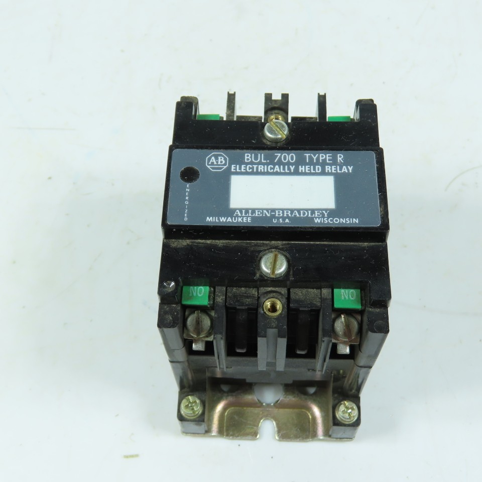 Allen-Bradley 700-R200A1 Bulletin 700 Type R Electrically Held Relay