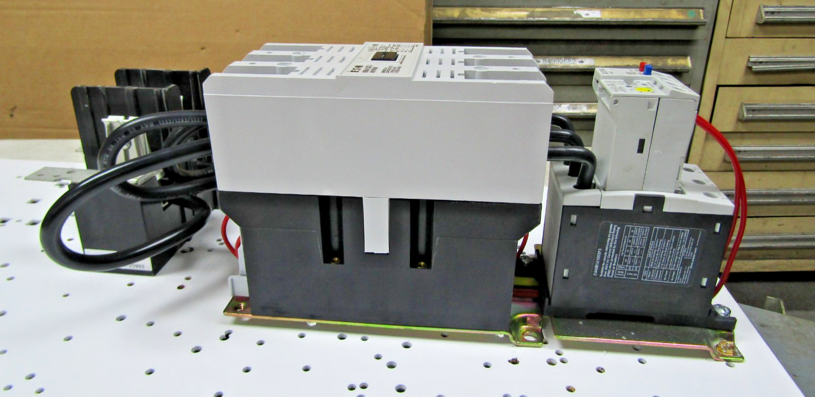 💥EATON SIZE 3 MOTOR STARTER 3 POLE 600 VAC 90 AMP 3Ø 440/480V COIL AN19KN0