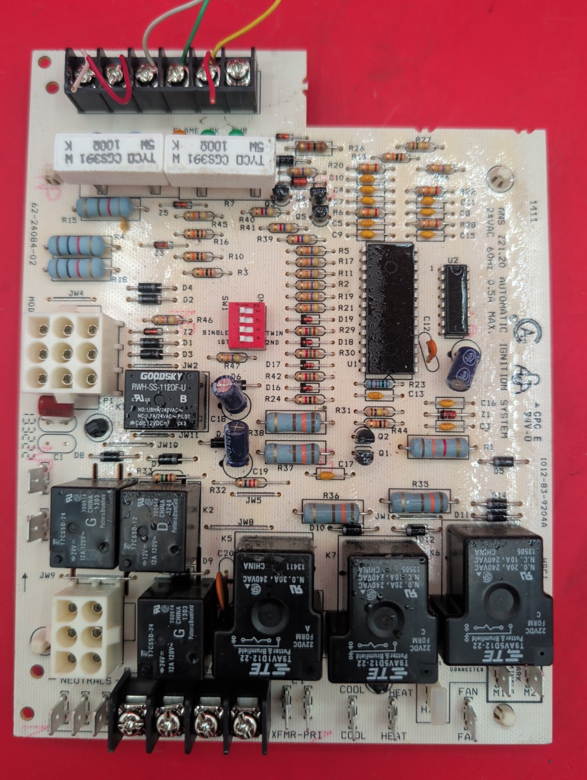 White Rodgers HSCI Furnace Control Board 1012-920A-1 62-24084-02 1012-83-9207A