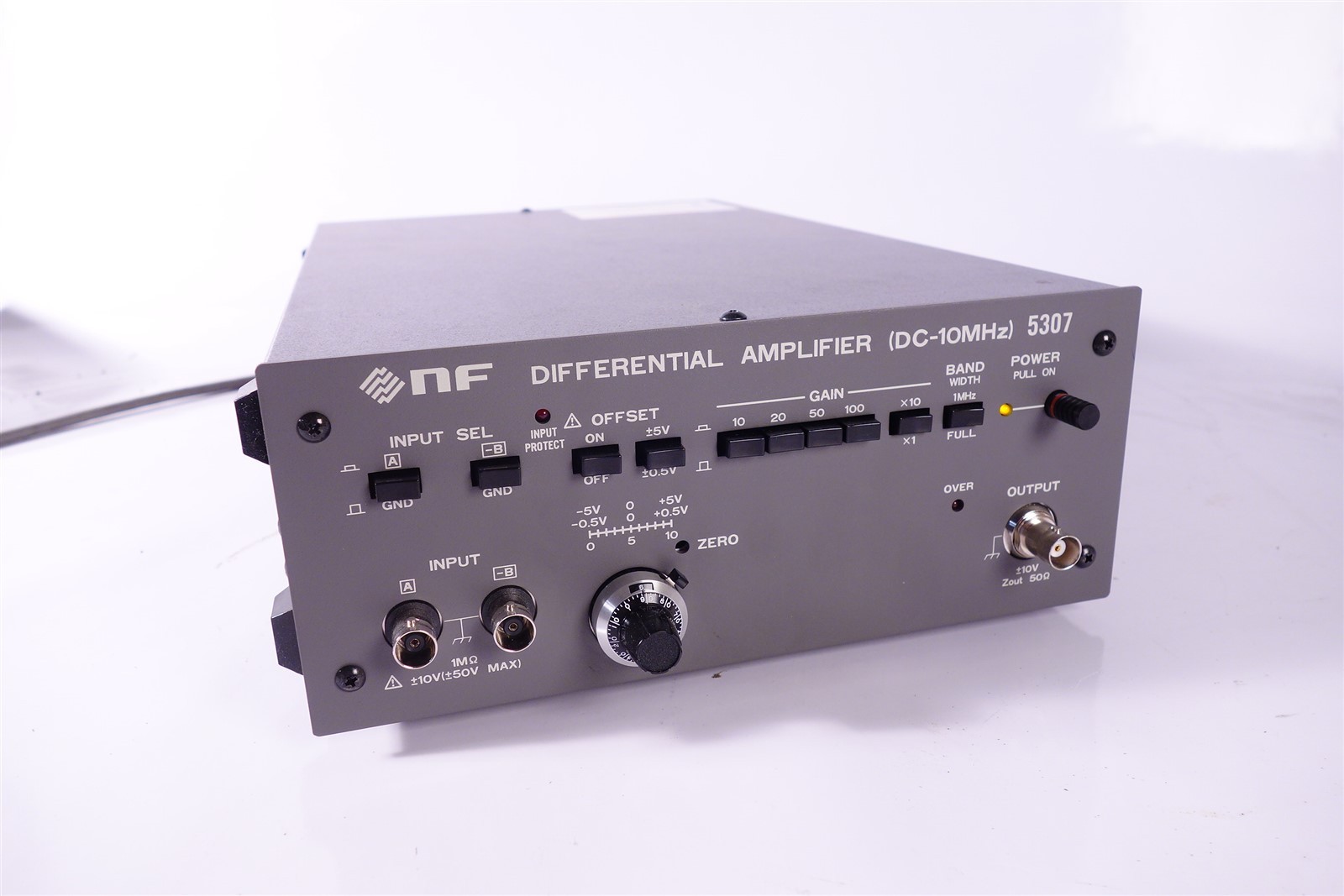 NF Corp 5307 Differential Amplifier DC – 10MHz Low-Noise
