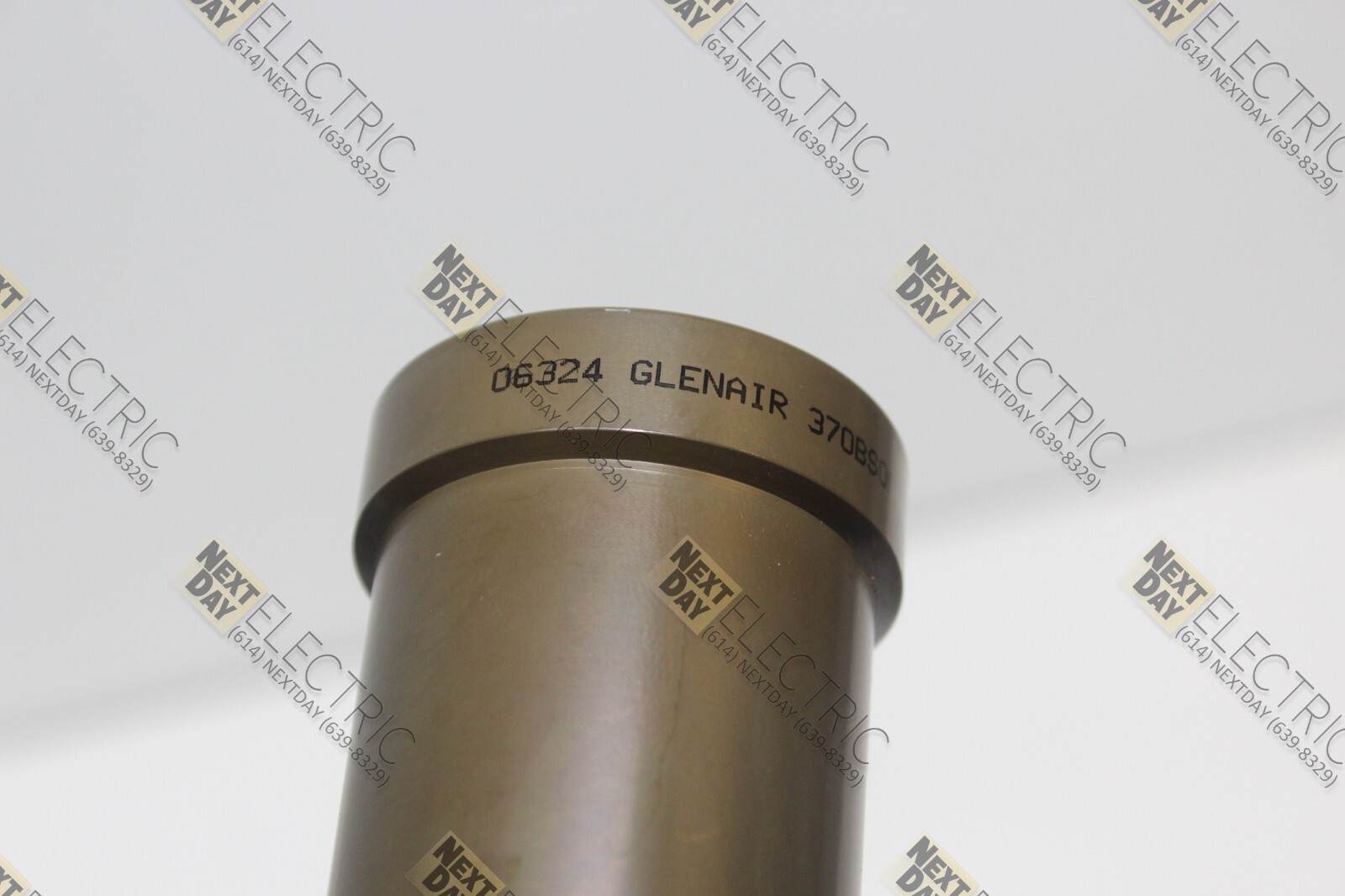 Glenair, 06324 370BS004NF2320E6A-705 1301, Cord Grip Shell 23.8-31.8mm Conduit