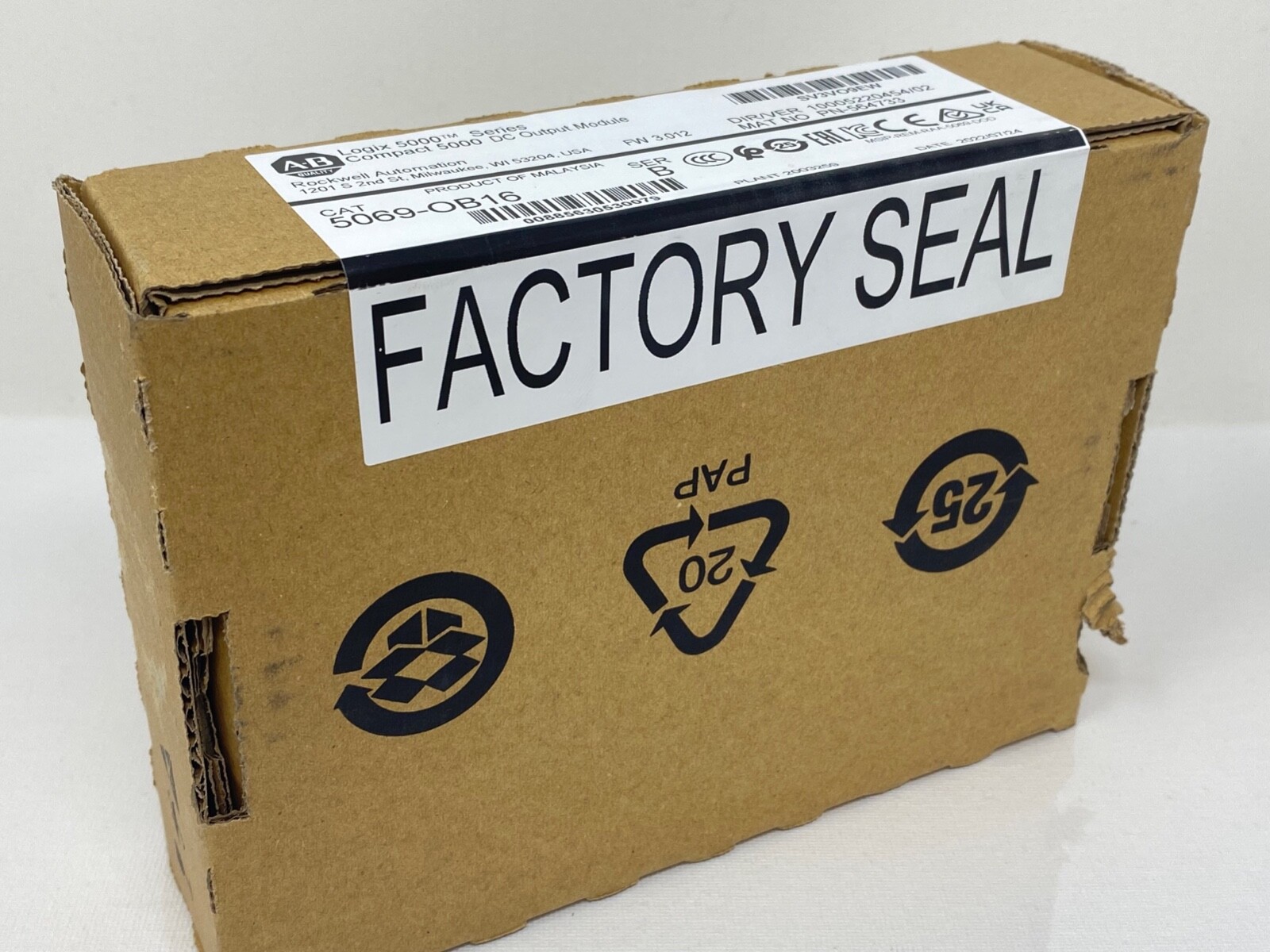NEW Sealed Allen-Bradley 5069-OB16 Compact 5000 DC Output Module