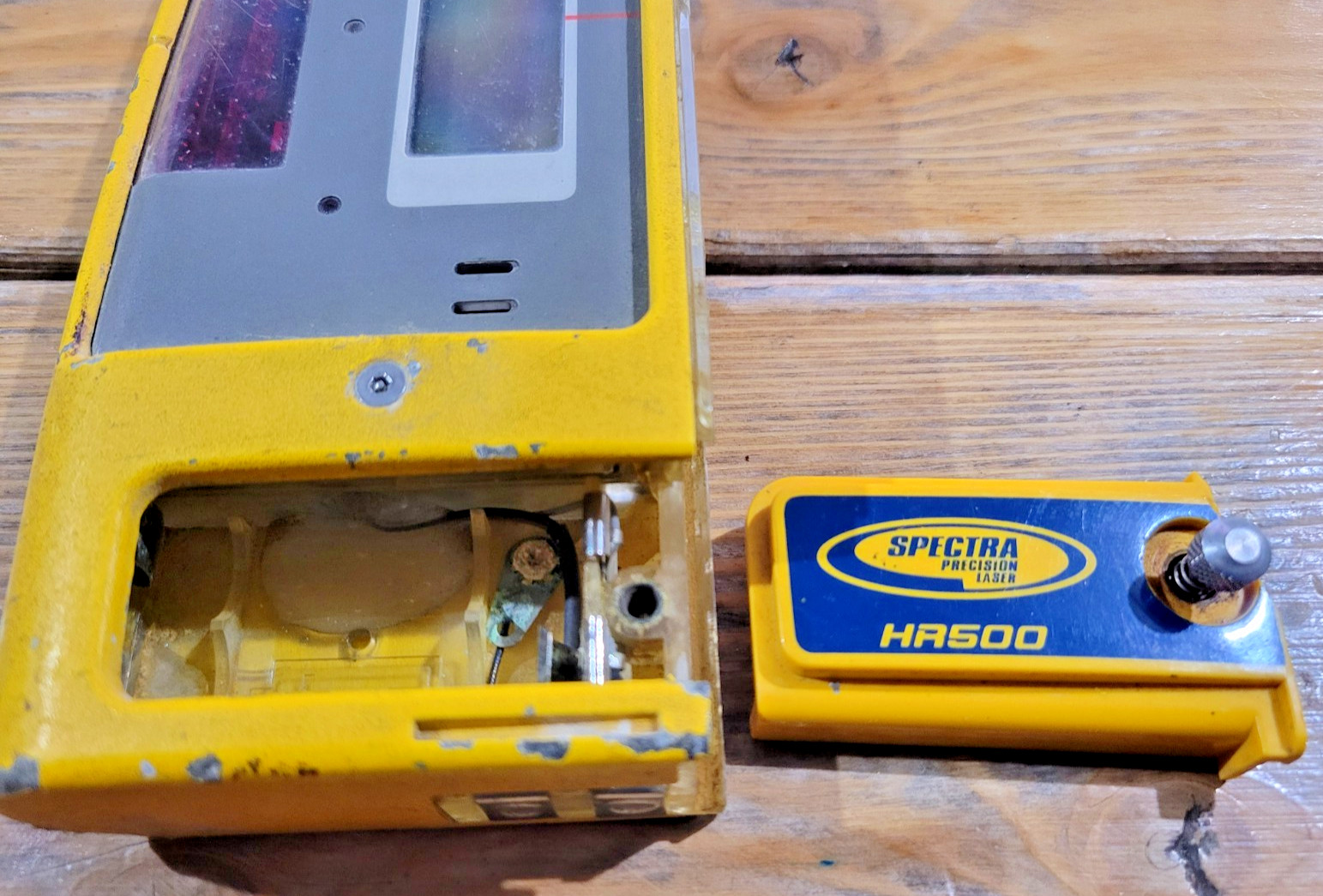 Spectra Precision HR500 Laser Receiver – For Parts/Repair Only