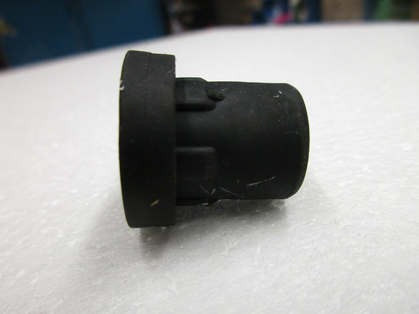 8 Rubber Vibration Isolator Mounts, M8-1.25 Internal, See Pics For Dimensions