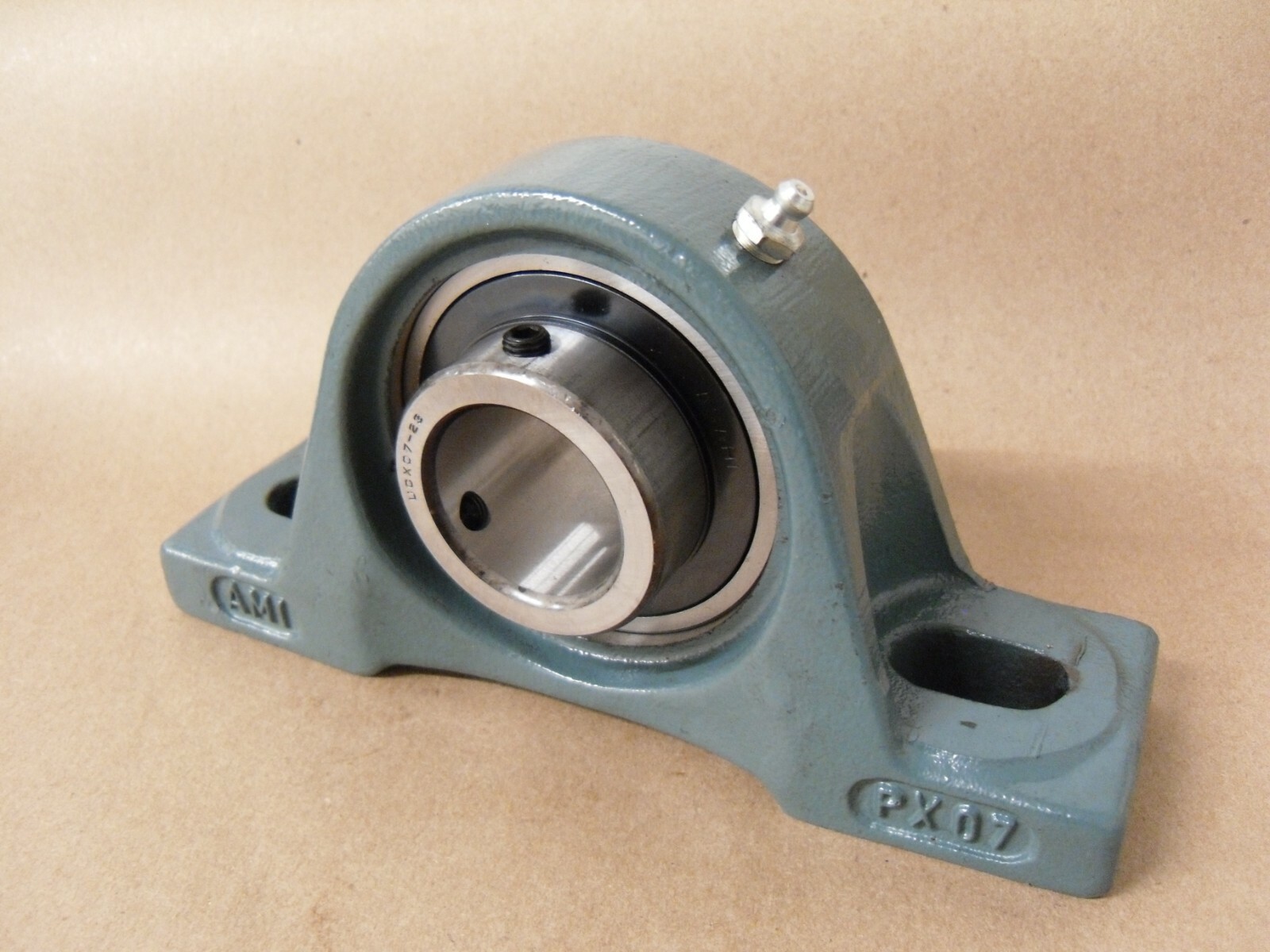 ASAHI/ AMI UCPX07-23 SET SCREW LOCKING PILLOW BLOCK MADE IN JAPAN
