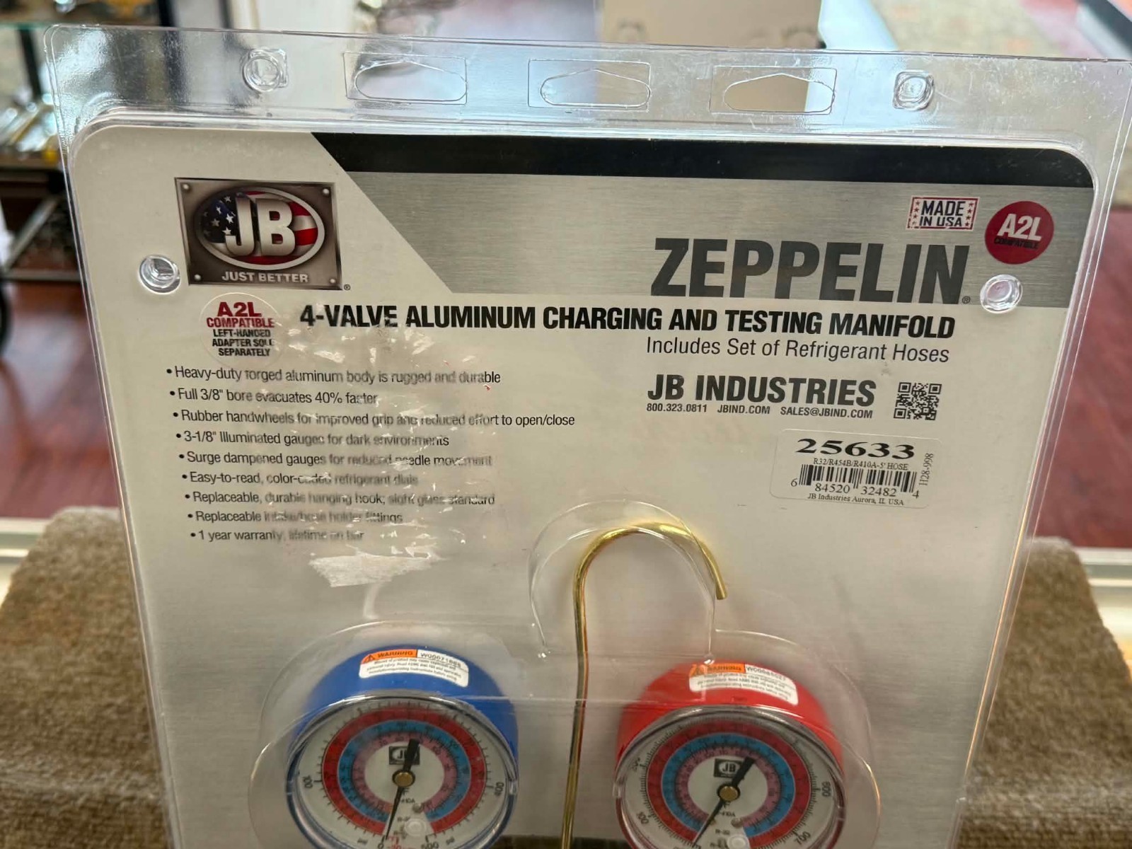 Jb Industries Zeppelin 25633 4-Valve Aluminum Charging & Testing Manifold Gauge