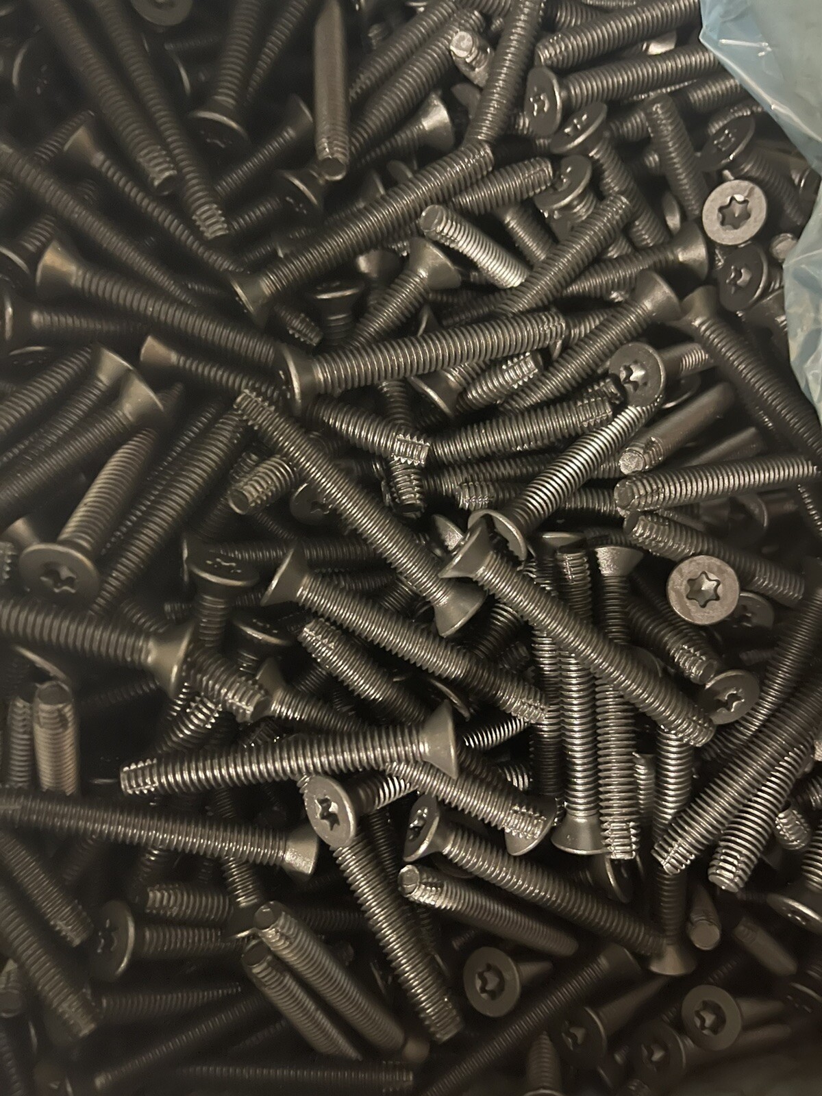 1/4-20 x 1.5 Inch Flat Head Trailer Floorboard Screw Deck T30 Floor Tapping