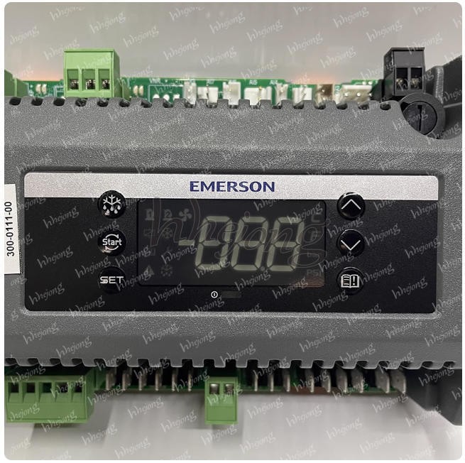New 1PC Emerson XCM25D unit controller 543-0220-00 with built-in display screen