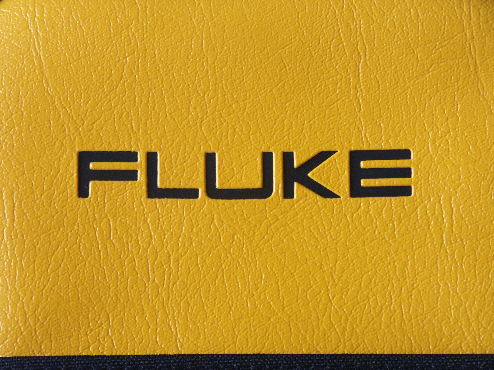 Fluke Soft Carrying Case Bag Lateral Strap 8”x 5”x 2.25” Inner Strap and Pocket