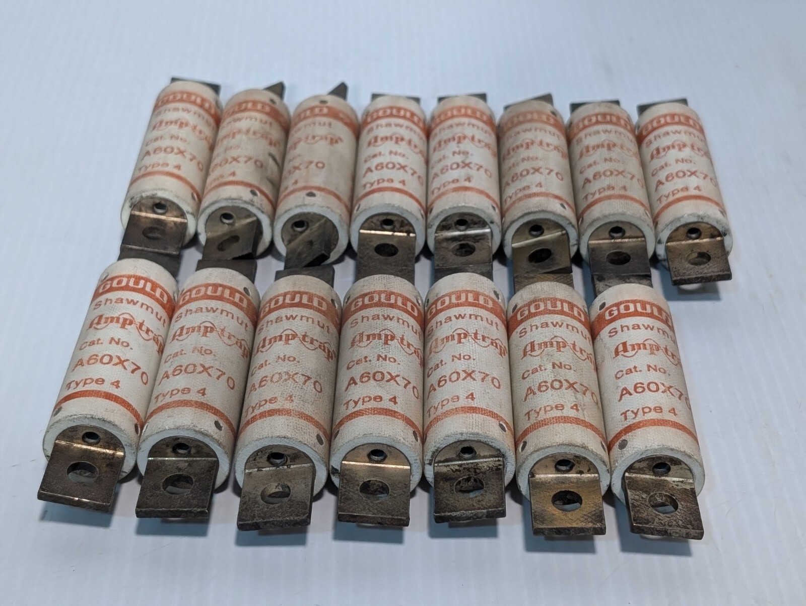 Lot of 15 Gould Shawmut A60X70 Fuses, 70A, 600VAC – Free Returns