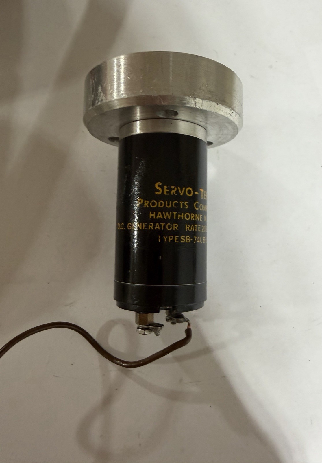 SERVO-TEK PRODUCTS SB-740B-1 20.8v 1000rpm GENERATOR