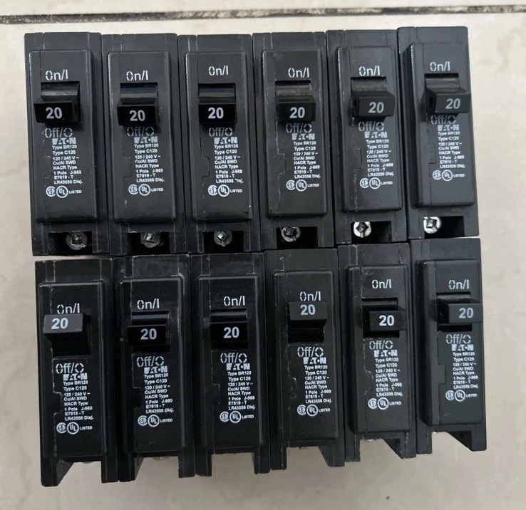 10 PCS Eaton BR120 – 20A Circuit Breaker 1 Pole Type BR 120 V