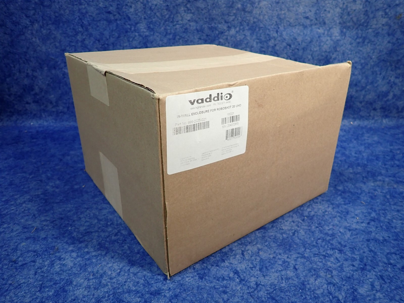 NEW Vaddio 999-2225-021 In-Wall Enclosure for RoboSHOT 20 UHD Camera (A11)