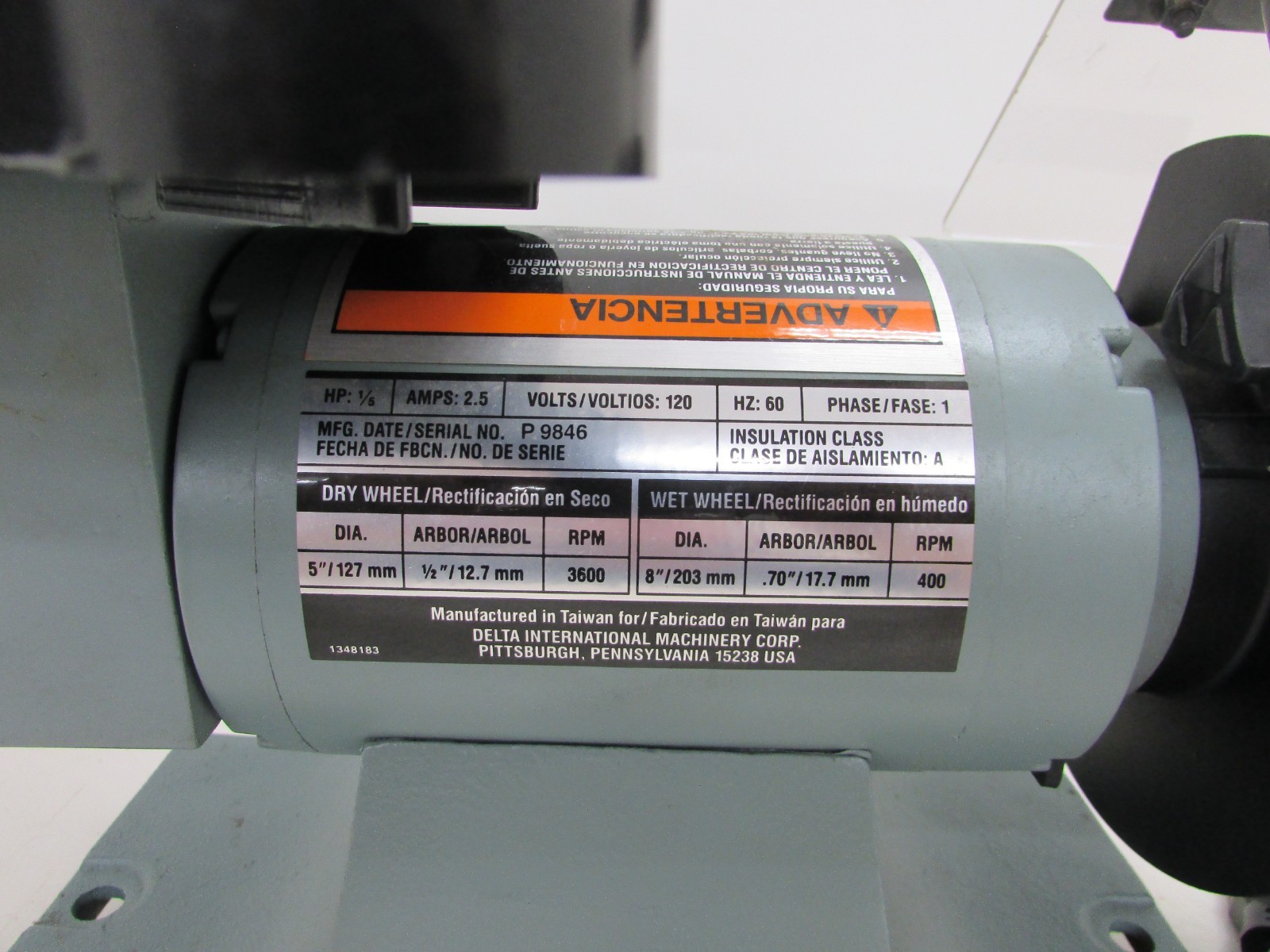 DELTA TOOLS WET, DRY SHARPING CENTER 23-710, w/ ATTACHMENTS