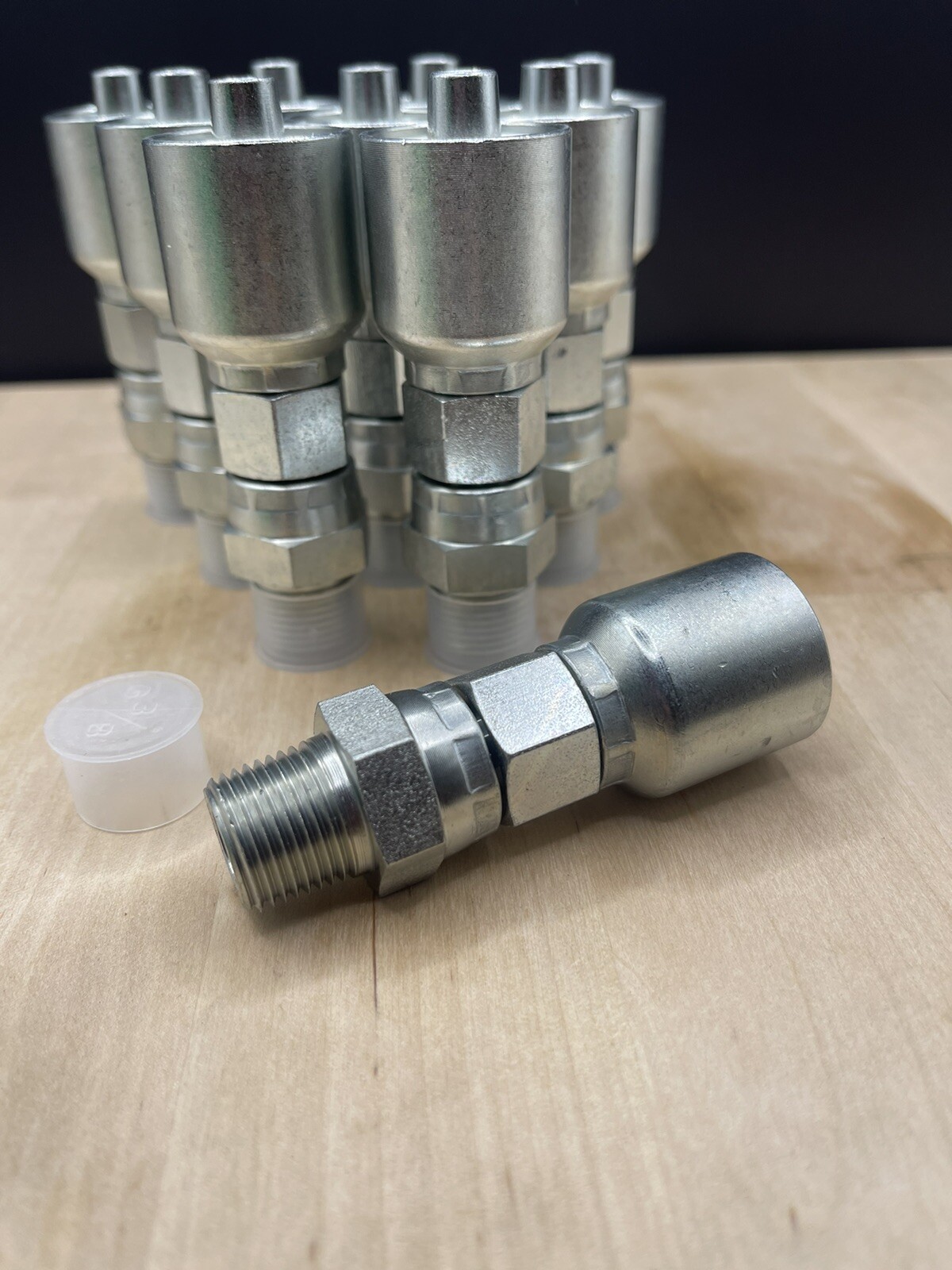 10 Pack Aftermarket Parker Series 43 11343-6-6 3/8″ NPT Male Swivel – 3/8″ Hose