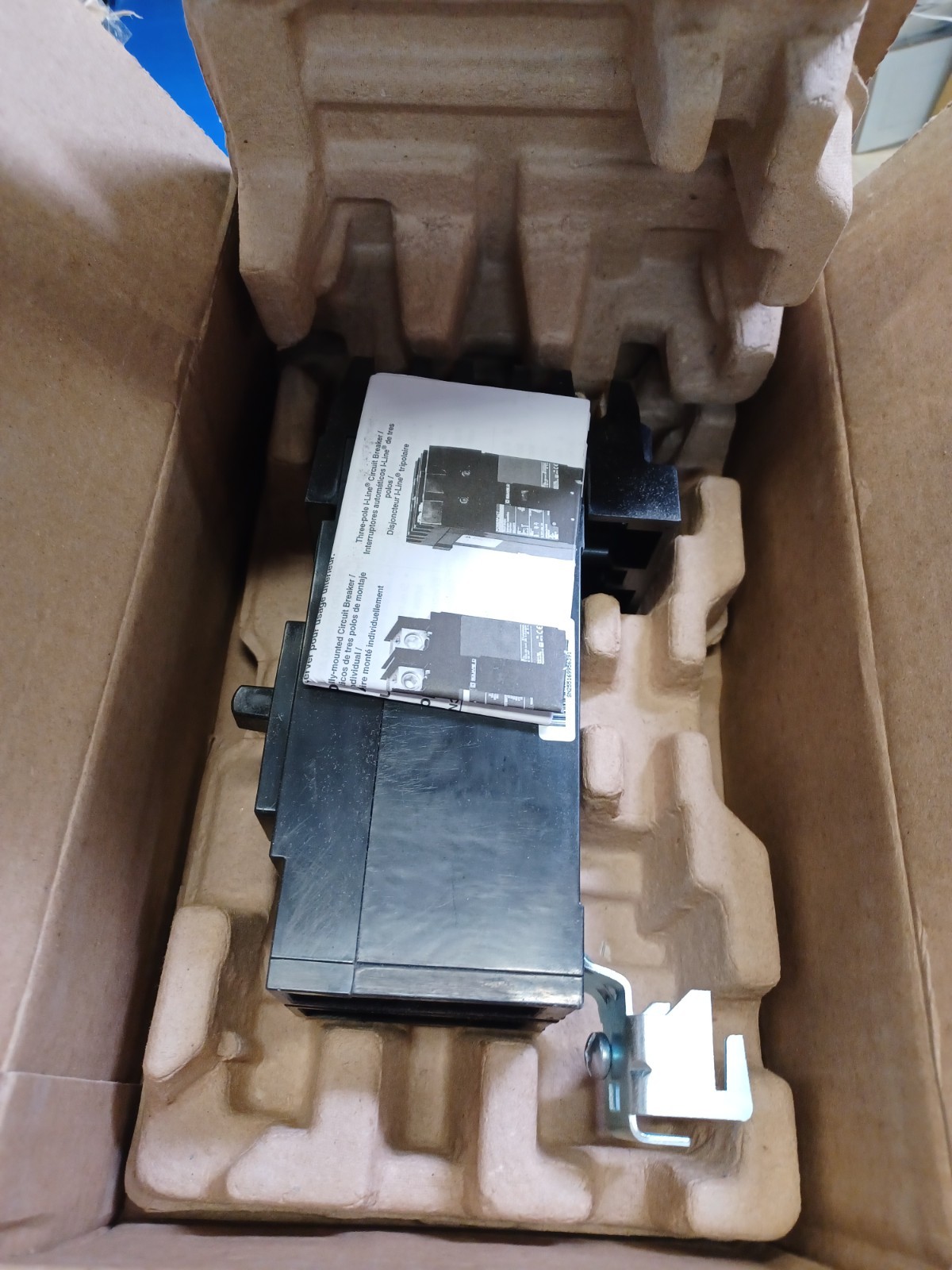 Square D QBA221752 Circuit Breaker PowerPacT A240V 50/60Hz