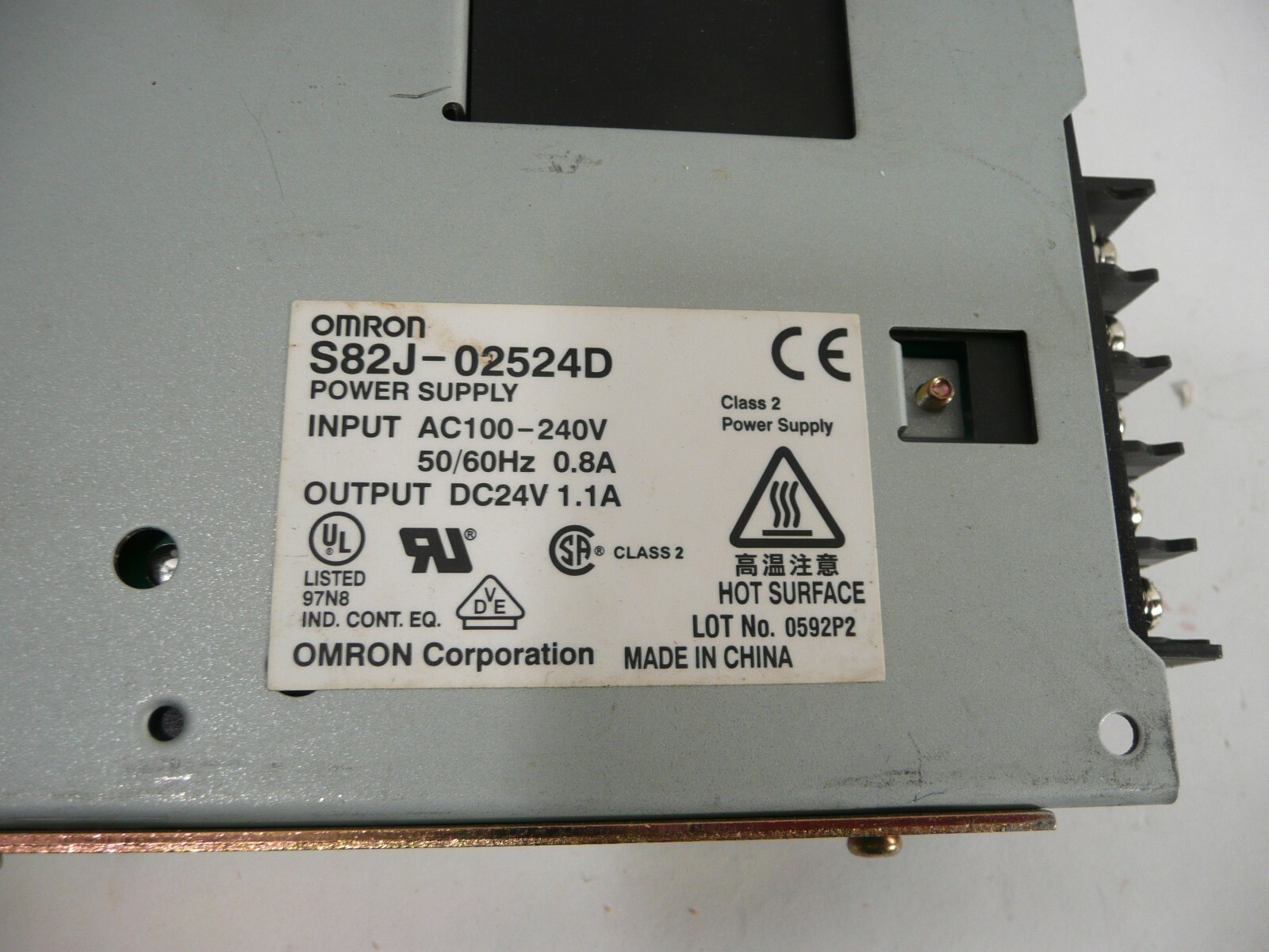 NEW OMRON S82J-02524D POWER SUPPLY INPUT AC100-240V 50/60HZ 0.8A OUT DC24V 1.1A