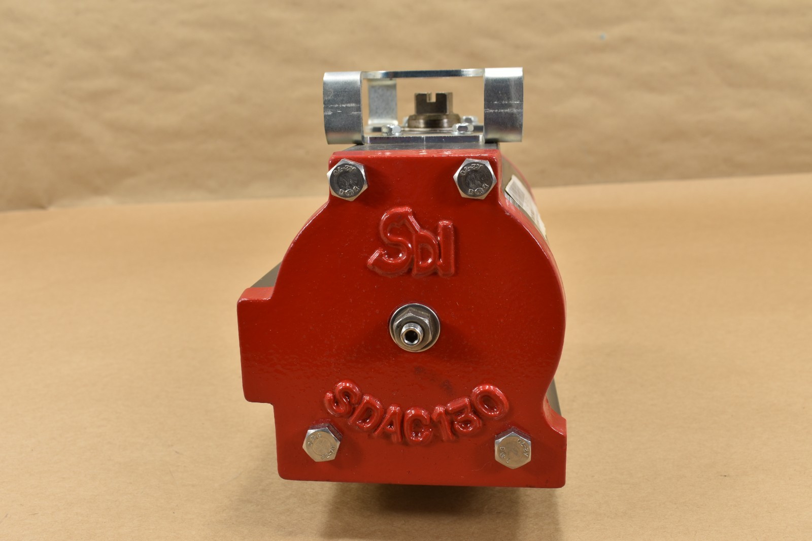 A-T Controls Triac TC130DA/5-6, Double Acting Rack and Pinion Actuator, 150 PSI
