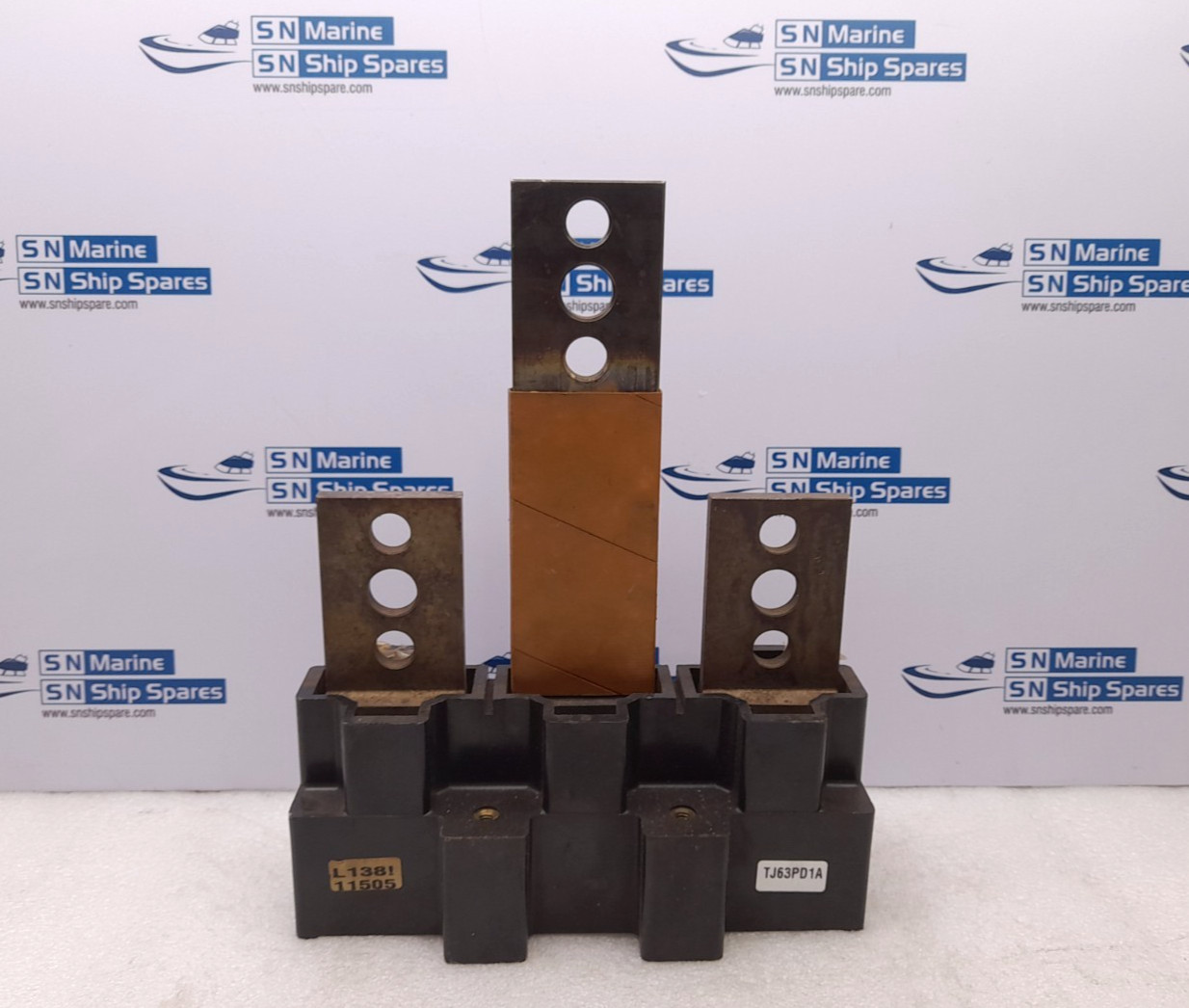 General Electric TJ63PD1A PLUG-IN MOUNTING BASE ASSEMBLY