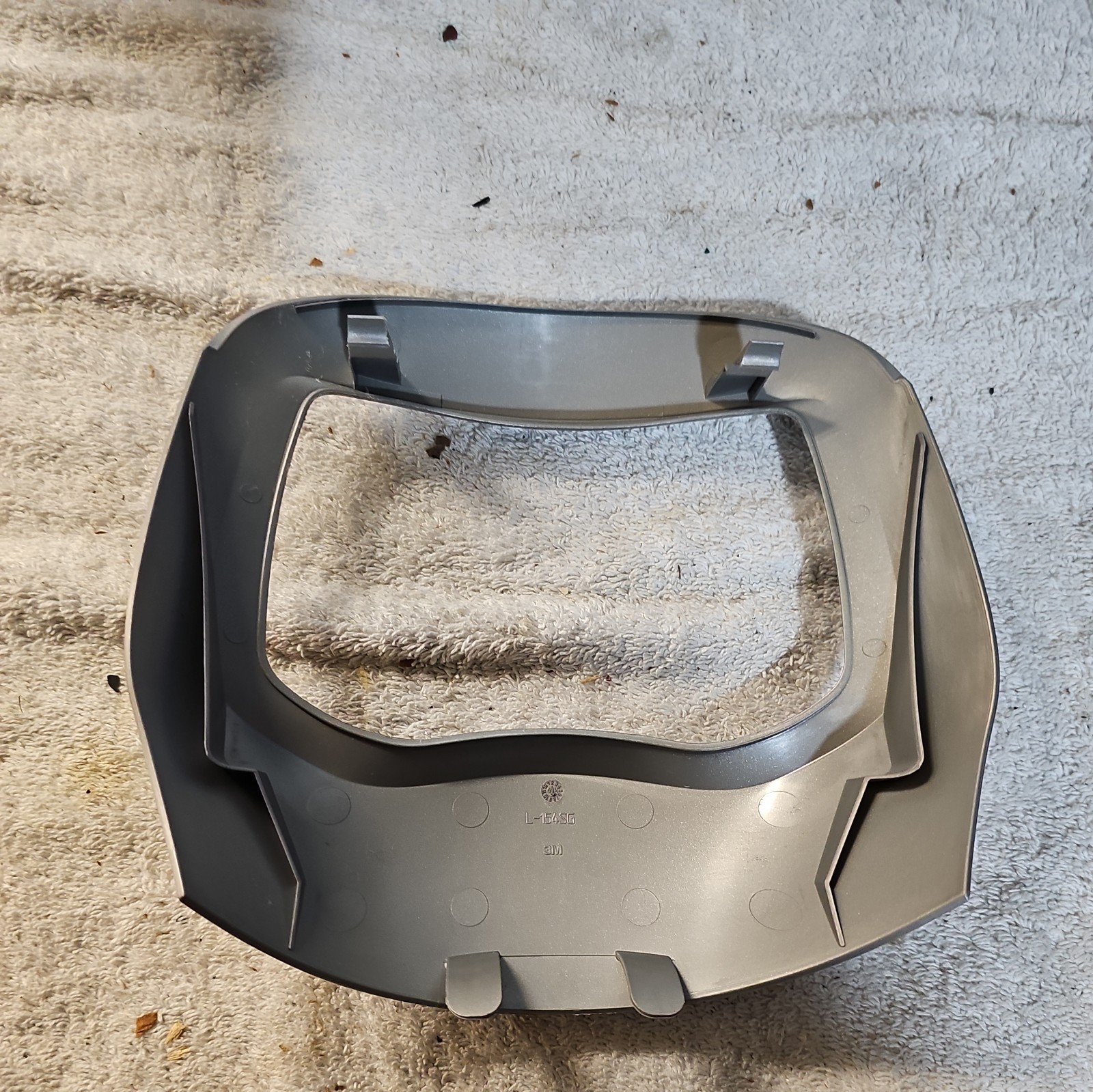 3M Speedglass shell only / no glass , head gear /or weld lenses included.