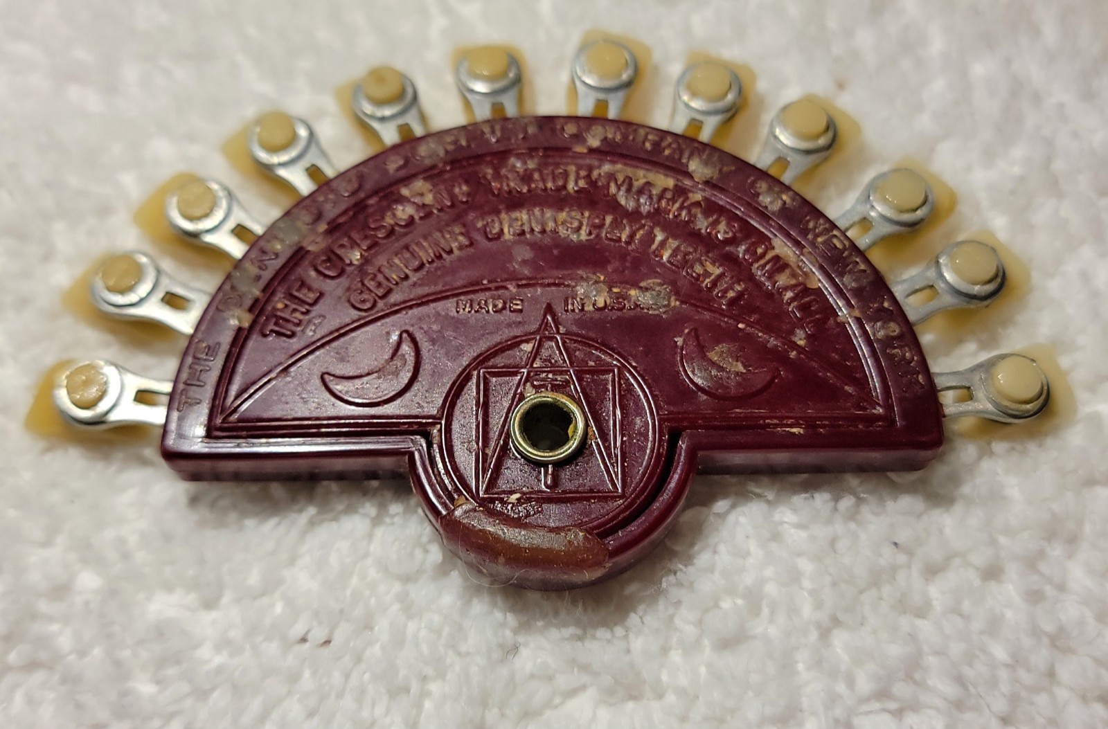 Vintage Dental True Bite NEW HUE Tooth 12 Shade/Color Match Guide -See Pictures!
