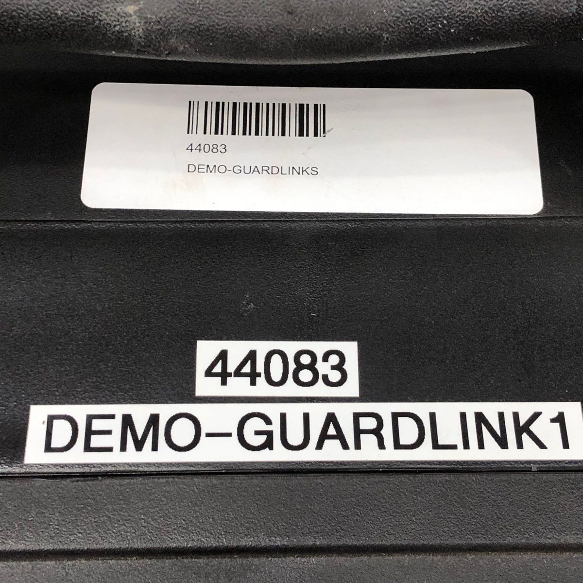 GUARDMASTER GuardLink Automation Safety Relay Demonstration Case (Untested)*