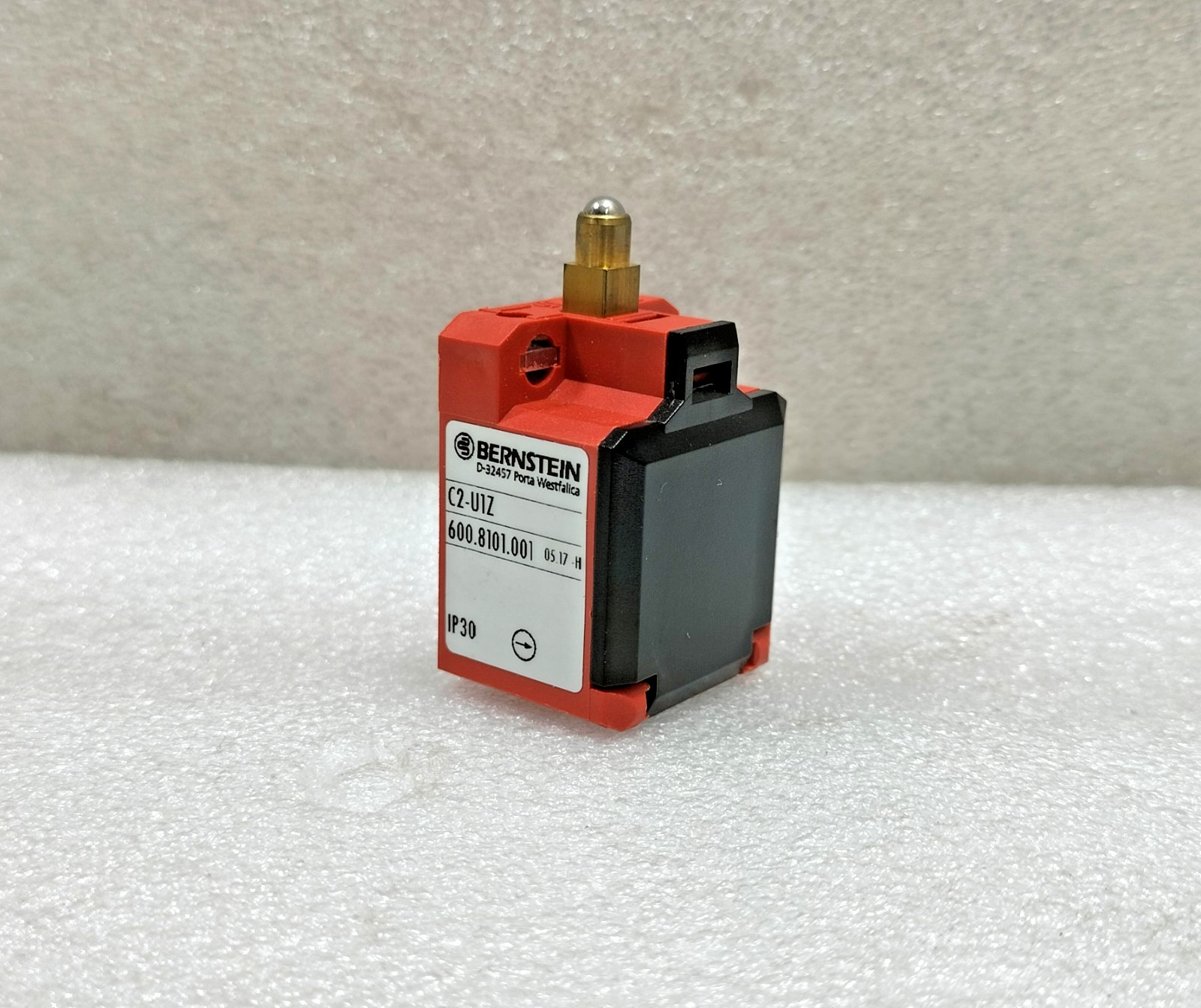 BERNSTEIN C2-U1Z LIMIT SWITCH 600.8101.001 IP30