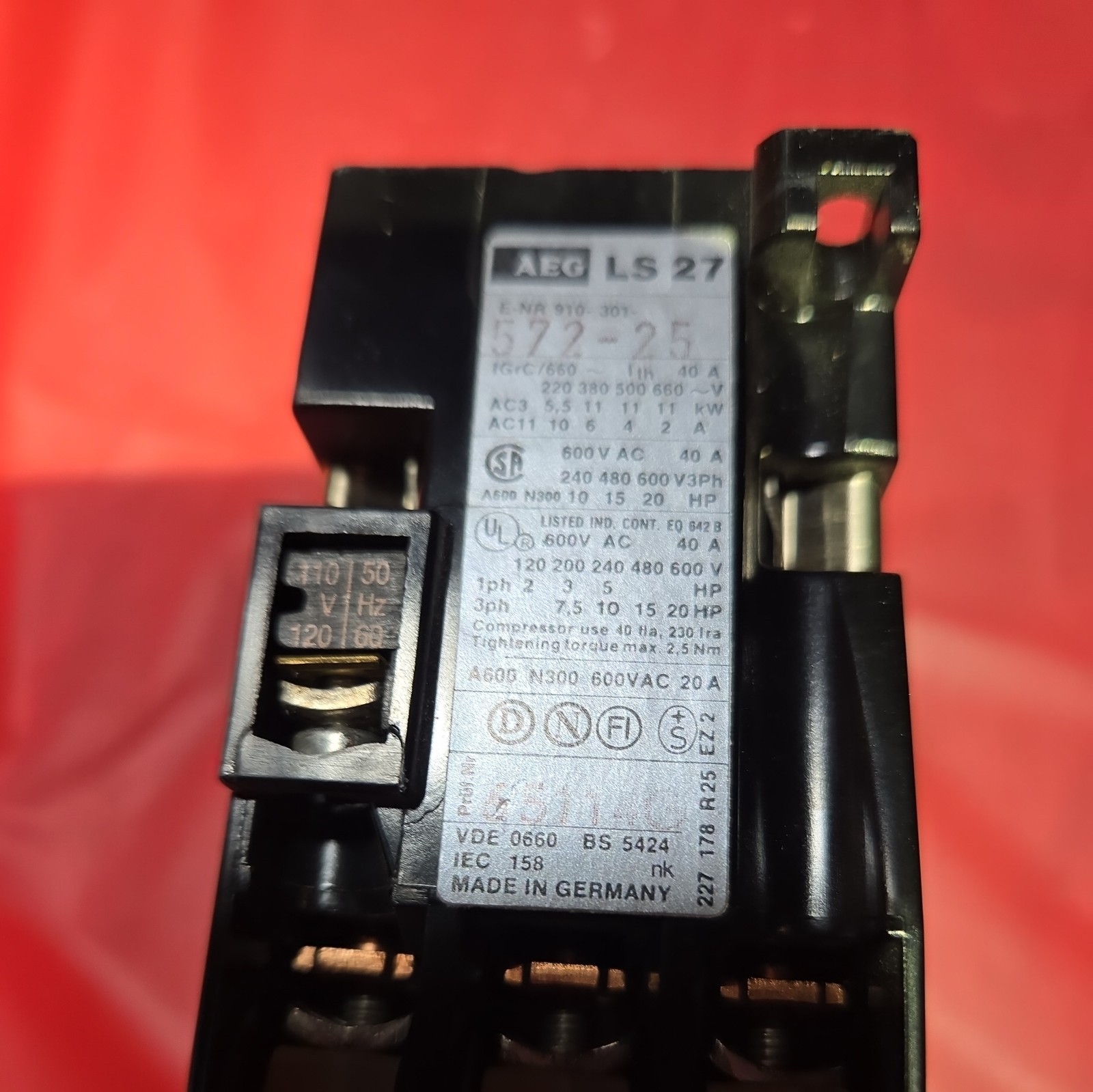 AEG Type LS 27 3-Pole Contactor, 600VAC 40A, LS27.22, LS27