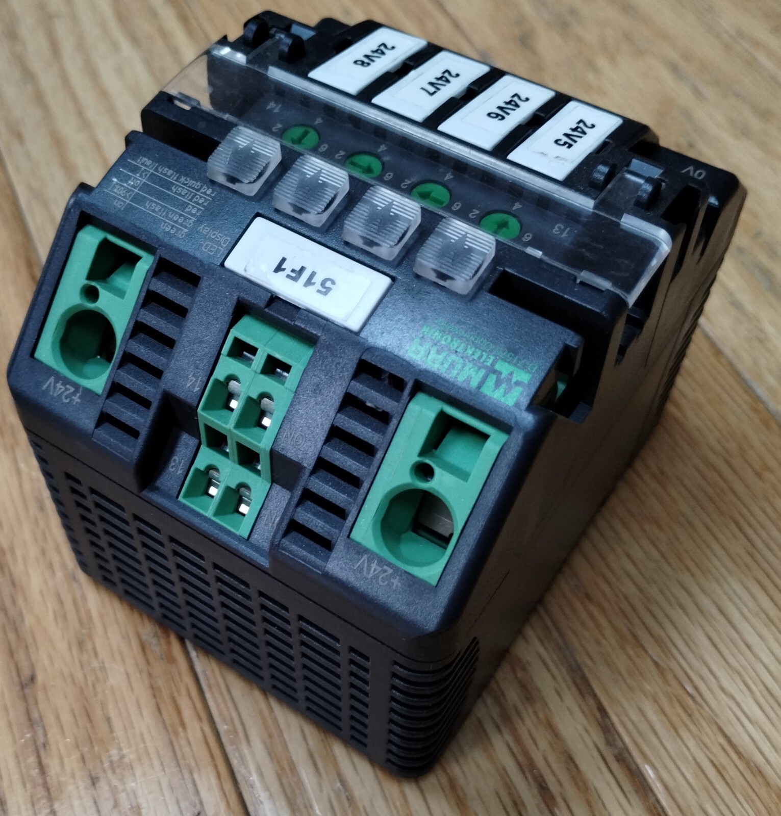 Murr d-71570 76243-4.00-3.04 Relay