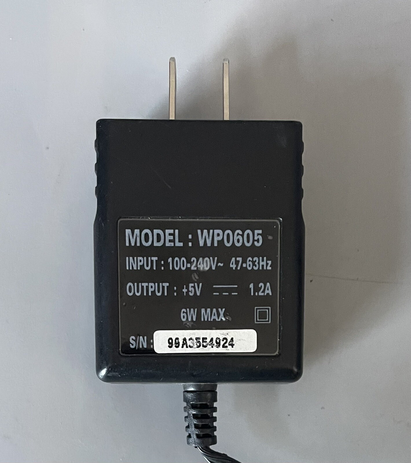 Untested w/ Free Returns — Elpac WP0605 Power Adapter 100-240V 47-63Hz 5V-1.2A