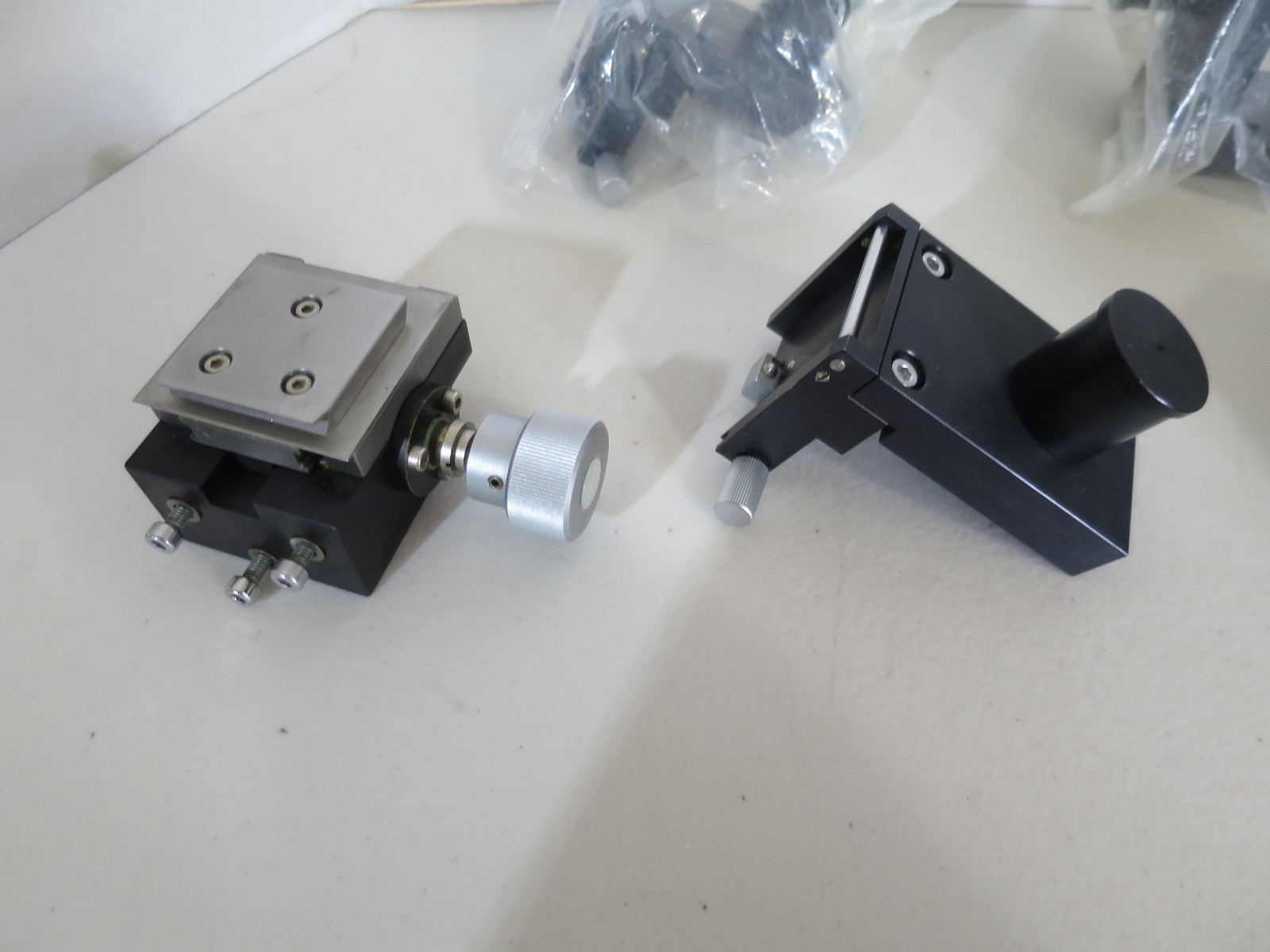 Olympus Microscope MicroPositioner, Illuminator, Reichert SW 135 AUSTRIA parts.