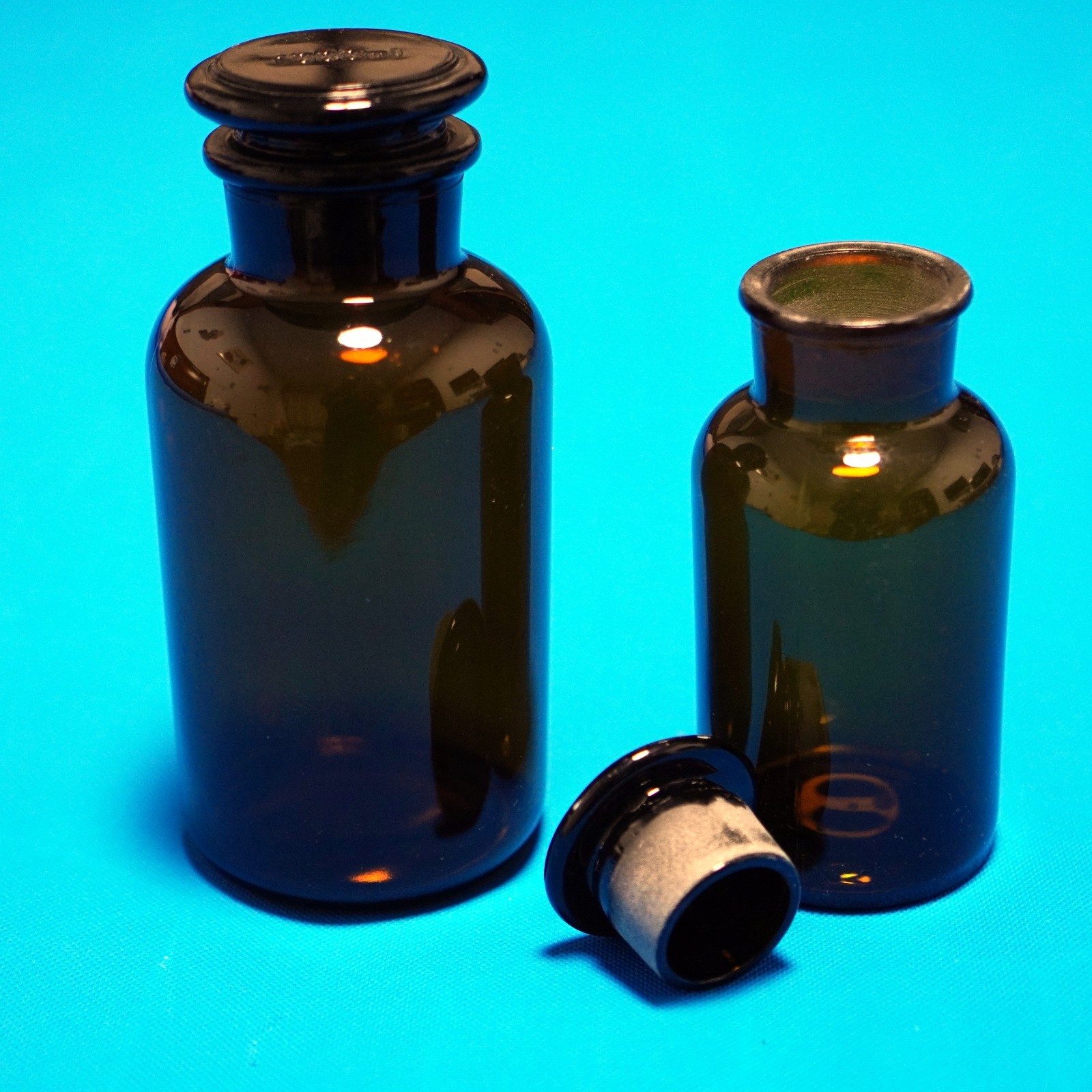 1000 ml amber brown Lab glass reagent bottle with wide ground mouth